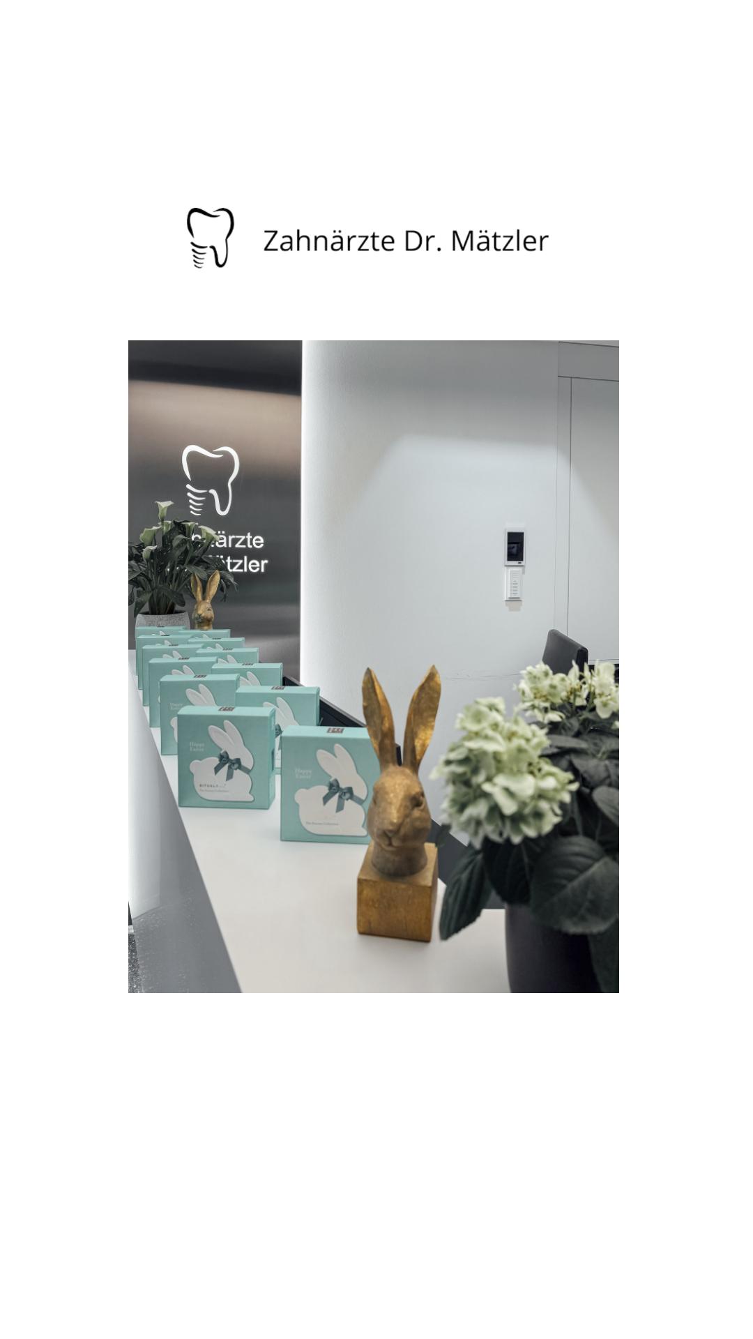 // 𝗗𝗲𝗿 𝗳𝗿ü𝗵𝗲 𝗢𝘀𝘁𝗲𝗿𝗵𝗮𝘀𝗲 𝘄𝗮𝗿 𝘀𝗰𝗵𝗼𝗻 𝗯𝗲𝗶 𝘂𝗻𝘀 🐰🌷
Für unser Team gab es eine kleine Überraschung – einfach als Dankeschön für den täglichen Einsatz. 💙
Manchmal sind es die kleinen Gesten, die große Freude machen.
Wir wünschen euch eine schöne Osterzeit! 🐣✨
#drmätzler #zahnarzt #dornbirn #zahnarztpraxis #zahnarztpraxisdornbirn #zahnarztdornbirn #ostern