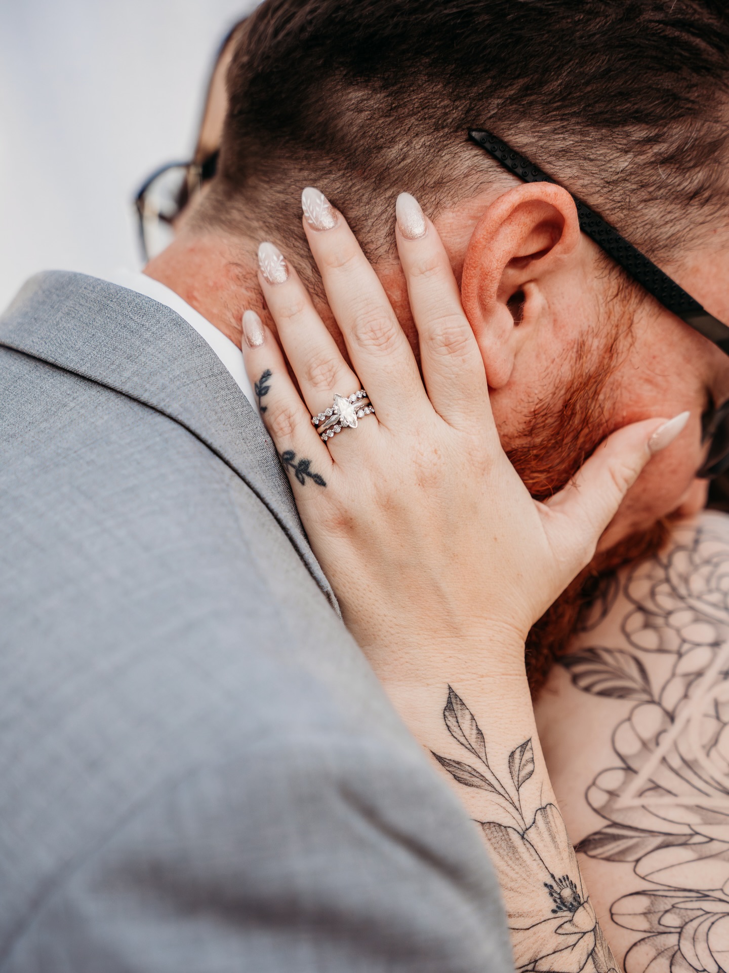Timeless close-ups, & small details that piece together your love story… 🤍📸
.
.
#weddingphotography #weddingphotographer #weddingphotos #weddingday #wedding