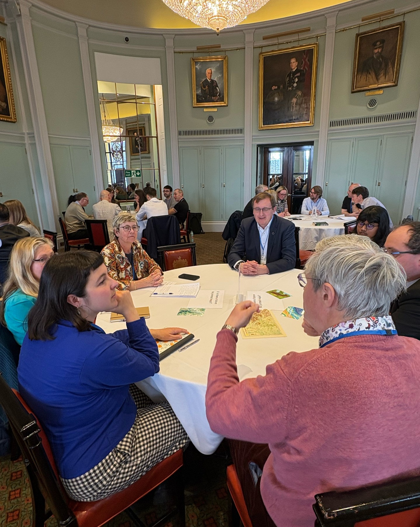 A very constructive workshop session this morning where 8 groups tackled questions from the impact of global tech companies, what defines a modern mapmaker, is there an educational black hole, to how will imagery be used in the future.
Thank you to our facilities who summarised and shared back to the room. These will be available on our YouTube channel soon.
#geofutures