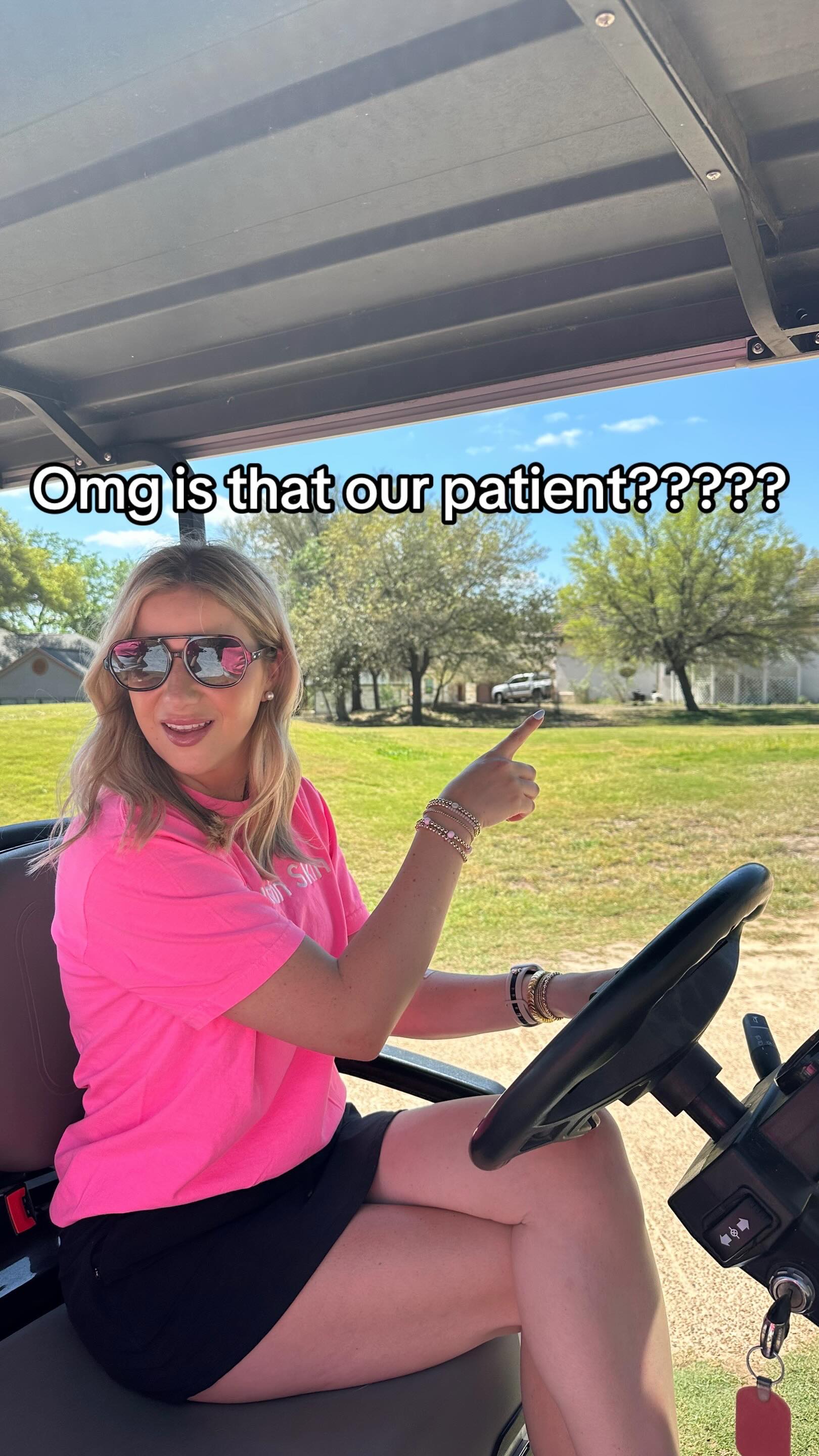 Listen… we aren’t the best at driving the golf cart but we made sure every golfer had on sunscreen today. 😂✌️
Full recap of our time at the @bastropchamberofcommerce golf tournament next week but enjoy this until then 🫶