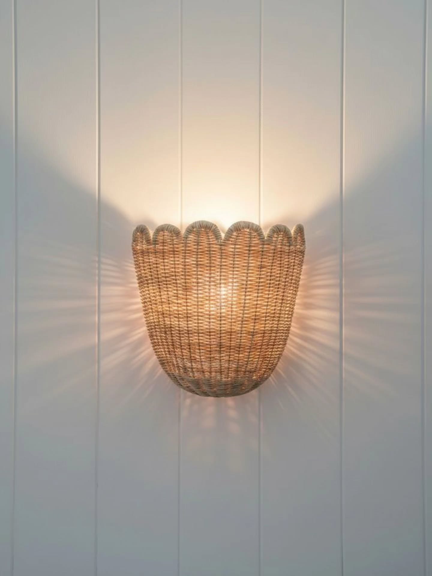 Golden hour, but make it permanent.
Our scalloped wall sconce brings that soft, beach house glow into your home, day or night.
Handmade, natural, and just the right amount of statement.
#BeachHouseStyle #CapeTownLiving #BohoDecor #NaturalTextures #HomeInspo