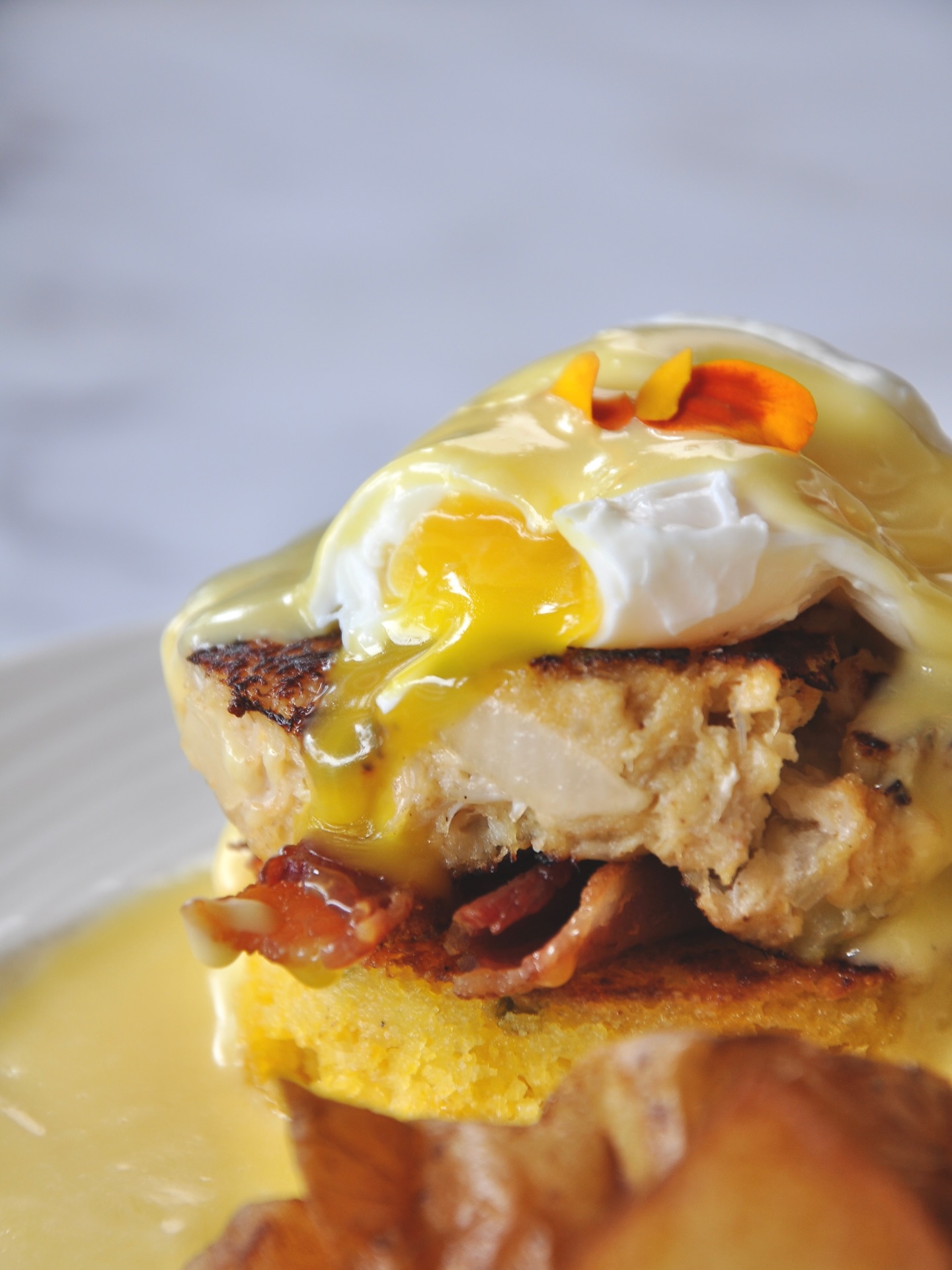 Eggstrodinary 🍳 🥚 🪺
If you can only choose one egg dish, what would that be?
And do you know we serve breakfast all day long?
#sixtytwomarcket #sixtytwomarcketwailuku #62marcket #eggdish