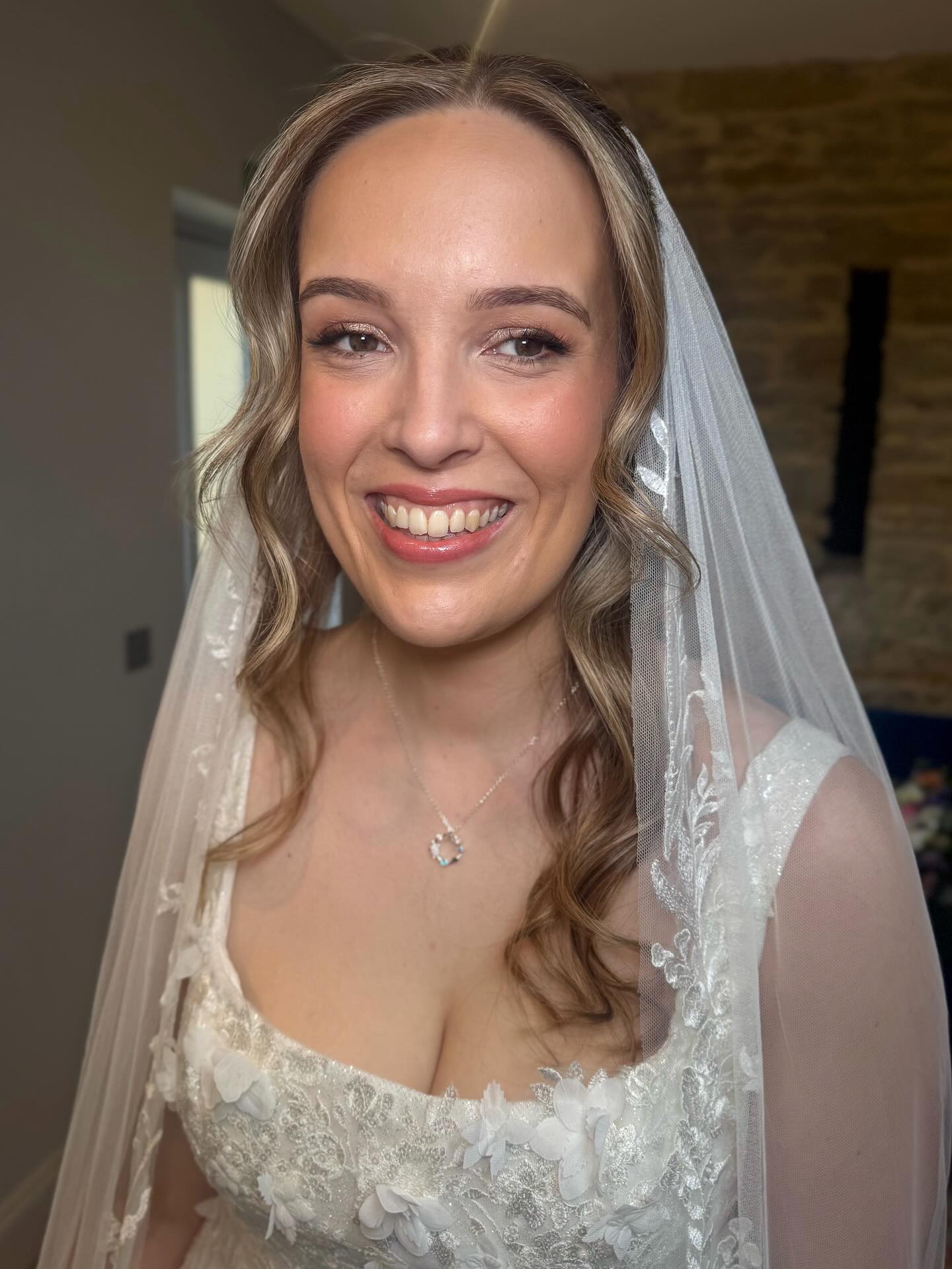 My first beautiful bride of the year, Gemma 🤍
I first did Gemma’s makeup back in 2023, when she was a bridesmaid for her sister, and my good friend Helen ✨
It was so lovely to then get her ready on her special day @thegreatbarnaynho . It was the sunniest day on Monday, a gorgeous day for the wedding. I got to work with the wonderful @pinned_with_love_hair again too 💫
Gemma looked so stunning & radiant, we kept the makeup soft, but still sparkling and enhancing! Lots of @charlottetilbury for the glow 💋
What a beautiful way to kick off the 2026 wedding season 💍