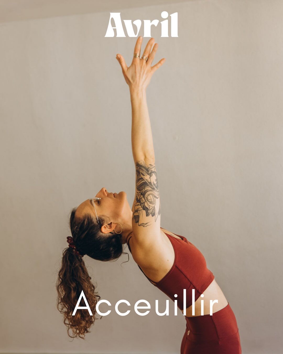 * accueillir *
✨ Les prochains mois s’annoncent riches…
En avril :
– Retrouvez-moi les mercredi chez @helia_danse_theatre
- en remplacement de @imyoga.ch et @sabrina_cita
– Des cours de mobilité chez @spin_n_fly_lausanne
– Un atelier pour prendre soin de son système nerveux avec @giadayoga__ à @espacesantebyphysiograncy
En mai :
– Un atelier pour débuter les inversions avec @espacesukha_celine : plus d’informations arrivent!
Et ce n’est que le début…
De nouveaux ateliers arrivent jusqu’à l’été : mobilité, exploration du yoga, gestion du stress et de l’anxiété.
🌿 Et aussi des cours en extérieur à venir (parcs, bord du lac…) , dates annoncées très bientôt.
Pour ne rien manquer 📲
Un groupe WhatsApp est désormais disponible :
– événements à venir
– cours en extérieur (infos + météo)
– remplacements & cours ponctuels
👉 Lien en bio 💛
📷 @kaleona_ch