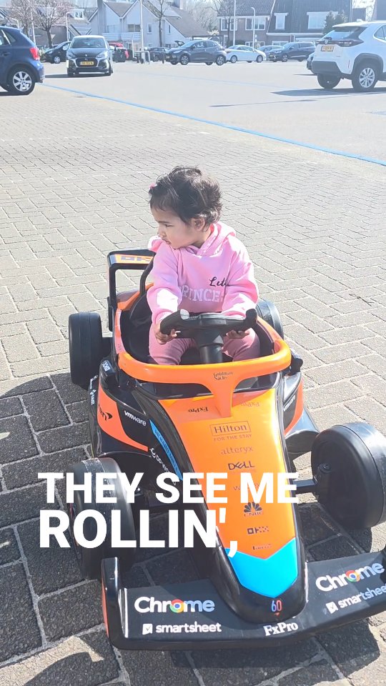 Move over @lando, she's coming for your seat đ
Next stop: The podium
#MCLaren #newdriver #papaya #f1academy