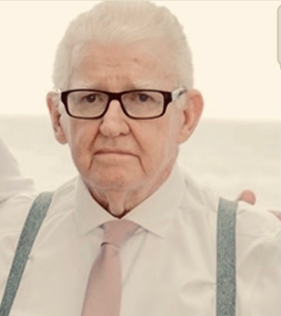 To my amazing A2 loyal customers and friends, Yesterday, I lost my dad.
He took us fishing all the time—only for us to realize later he didn’t even like it. He did it for us.
Today, two of his sons are guides, and the third just loves the water.
It all started with him.
Thank you to the original A2. Rest in peace Papi, love you and see you later ❤️🎣🙏