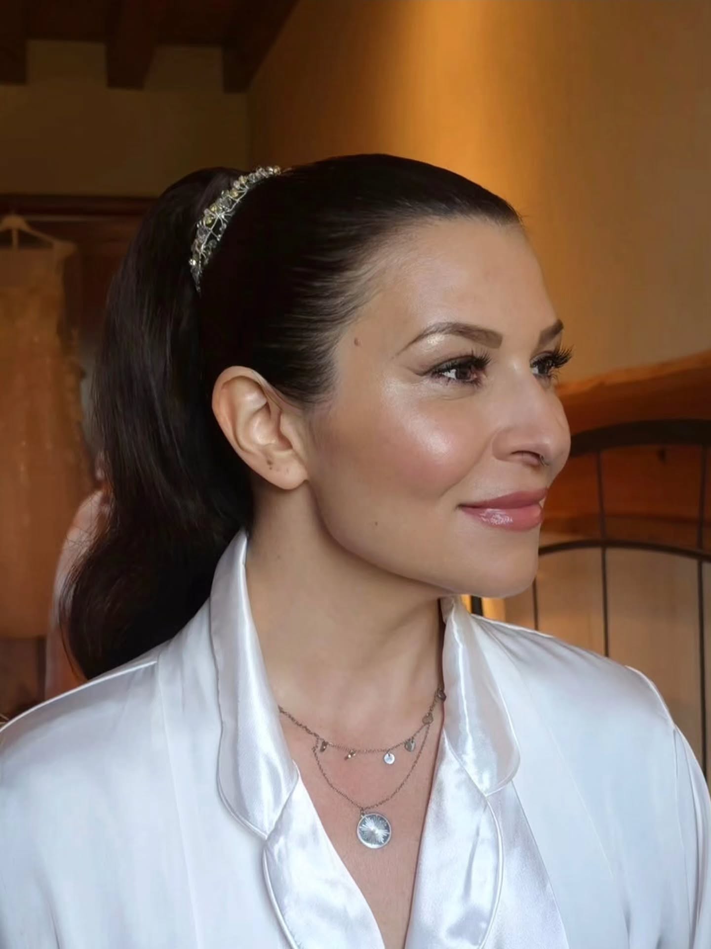 ✨️The Beauty Of @melissalaylaisabella 🤍
WITHOUT TRIAL ✨️
Makeup & hair bride @weddingbyjoy
At @locandabuglioni
------------------
Photo Backstage by Me 🌸
#Lakecomomakeupartist #lakecomohairstylist #lakecomowedding #LakeComoElopement #lakecomobride