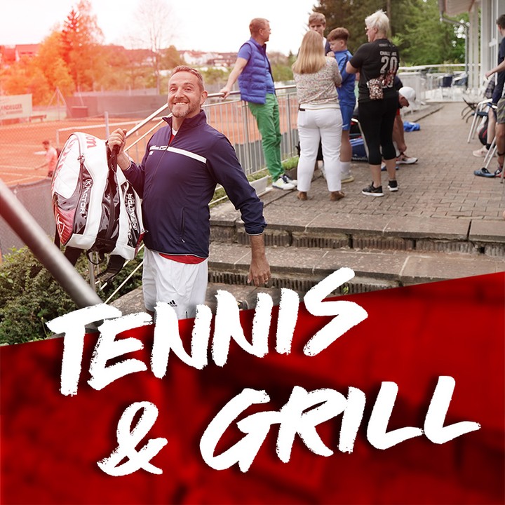 Mit Sport, Spaß und Grillen in den Tennissommer - Das Frühlingsturnier des TC Engen für Mitglieder und Interessierte
Auf anfangs 4 und später 5 Plätzen boten sich in 5 Runden zeitweise 10 Doppelteams gleichzeitig spannende und großartige Tennismatches.
Es war einfach top mit euch! Herzlichen Dank an die Griller, Salatmitbringer und Weizenglasschrubber.