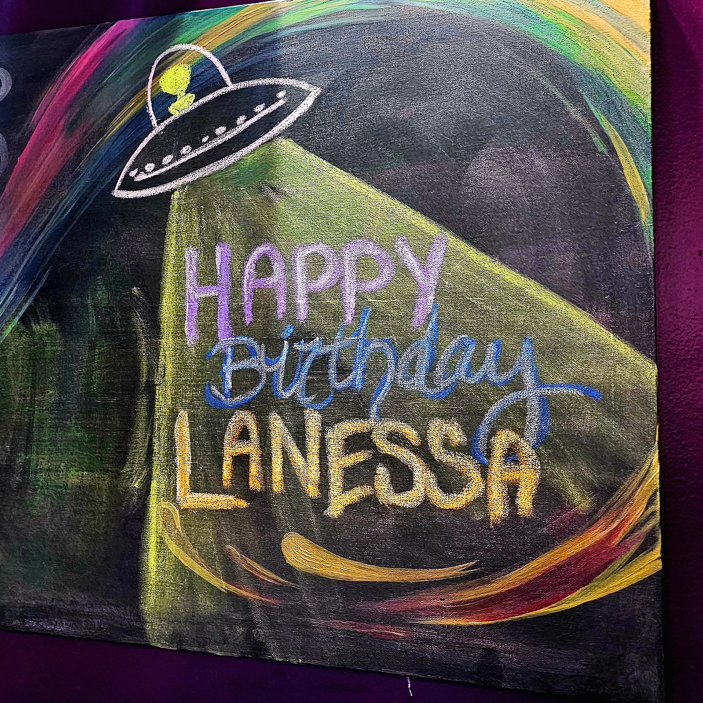 Happy Birthday Lanessa! Thank you for celebrating with us 🥳🎨
.
.
.
#glowparty #paintparty #artparty #birthdaygirl #paintandsip #smallbusiness #familyowned #loadedbrushes