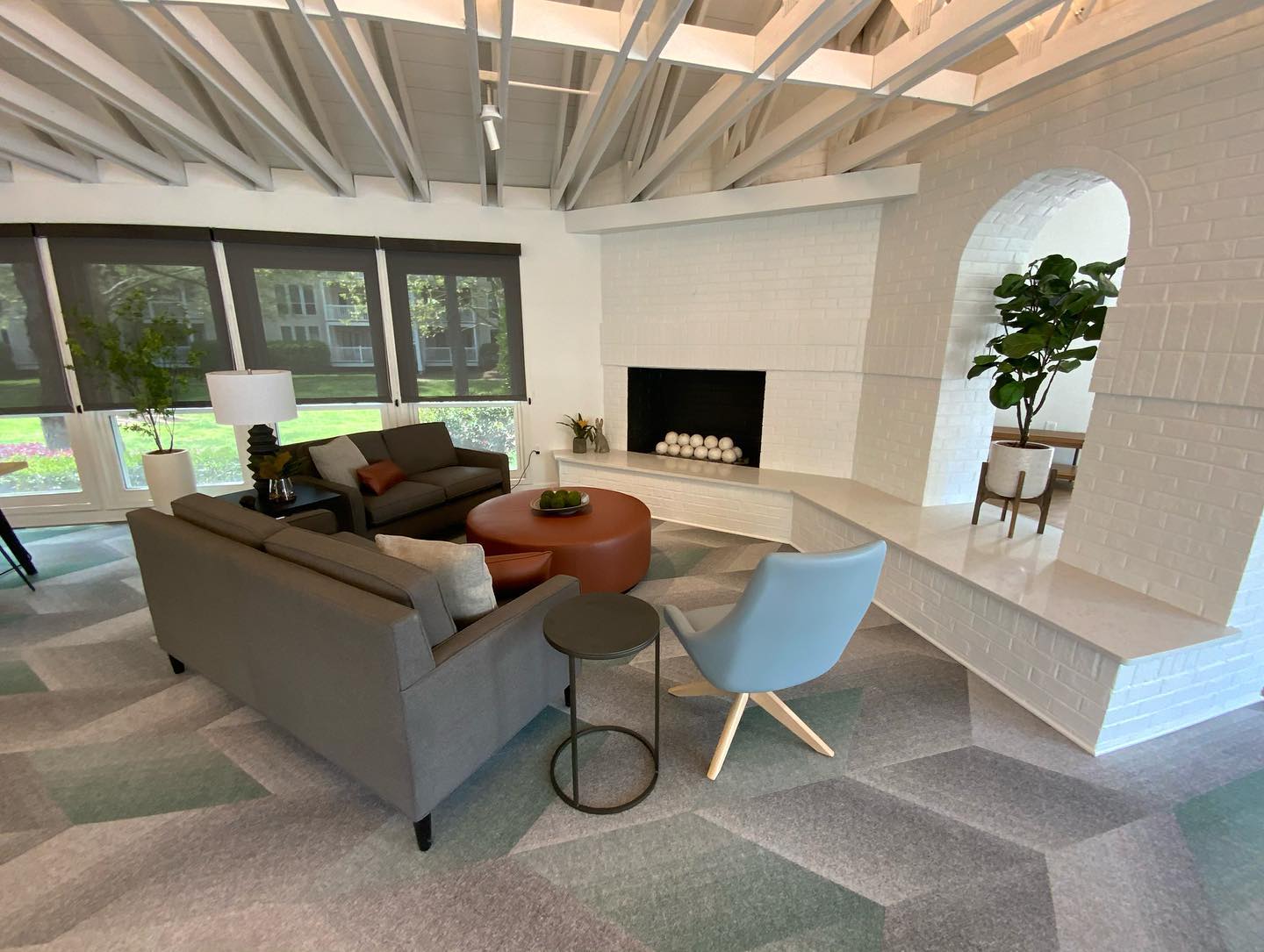 Breathing new life into this clubhouse. Creating spaces that are comfortable and pleasing to the eye. Peep 👀 that last shot for trip back in time #beforeandafter #notafraidofcolor #multifamily #interiordesign #apartmentliving #midcenturymodern