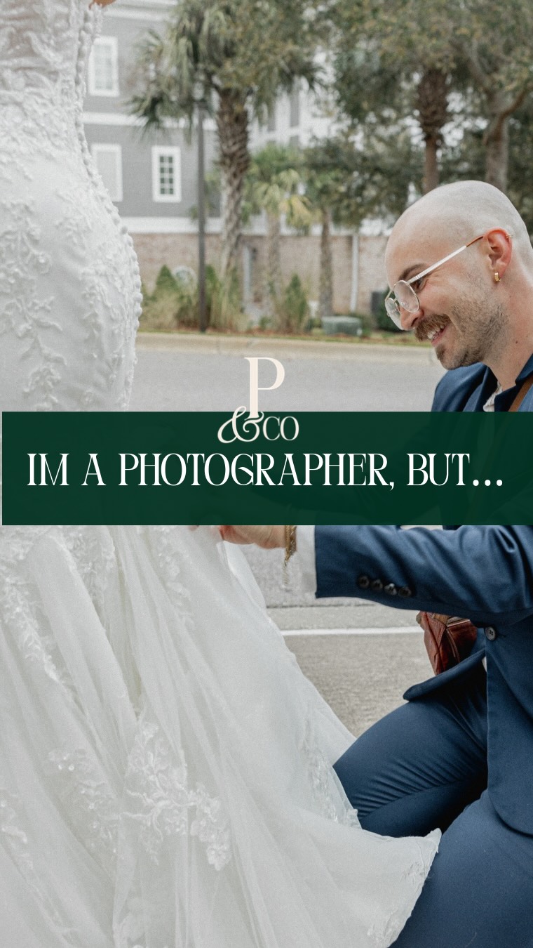 The many roles of photographersā¦.
#pensacola #pensacolawedding #pensacolaphotographer #weddingphotohrapher