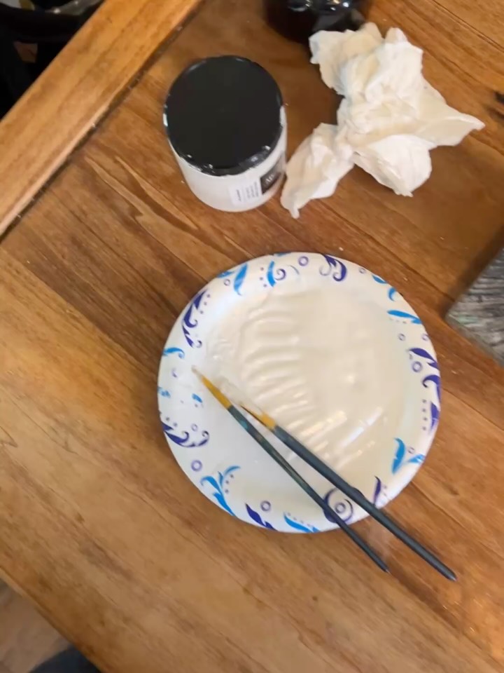 Hannah Fairlight here.. artist, musician, actress, and sound engineer. I hand make most of my own merch for my music and when you buy my record, you’re not only getting music, you’re getting a one of a kind piece of art I created and curated myself.
You’re not only helping get independently made music out, but you are helping me keep going!
Order a vinyl record and get a free super sturdy hand made wolf printed tote bag and a free CD of my album Lone Wolf!
$40 + $5 shipping
I’m very happy to sign/dedicate your vinyl and cd as well!
DM me to order!
#independentartist #nashville #handmade #wolf #indieartistmusic