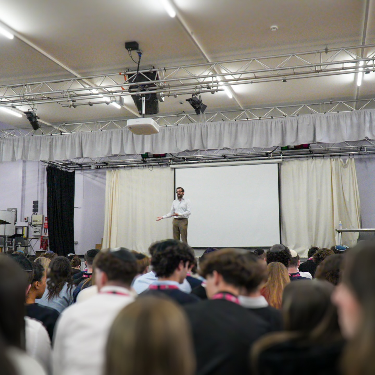 Today, Year 12 and 13 students had the privilege to hear @jonathansacerdoti speak today. He gave them an insight into his life as a journalist and how he got to where he is today