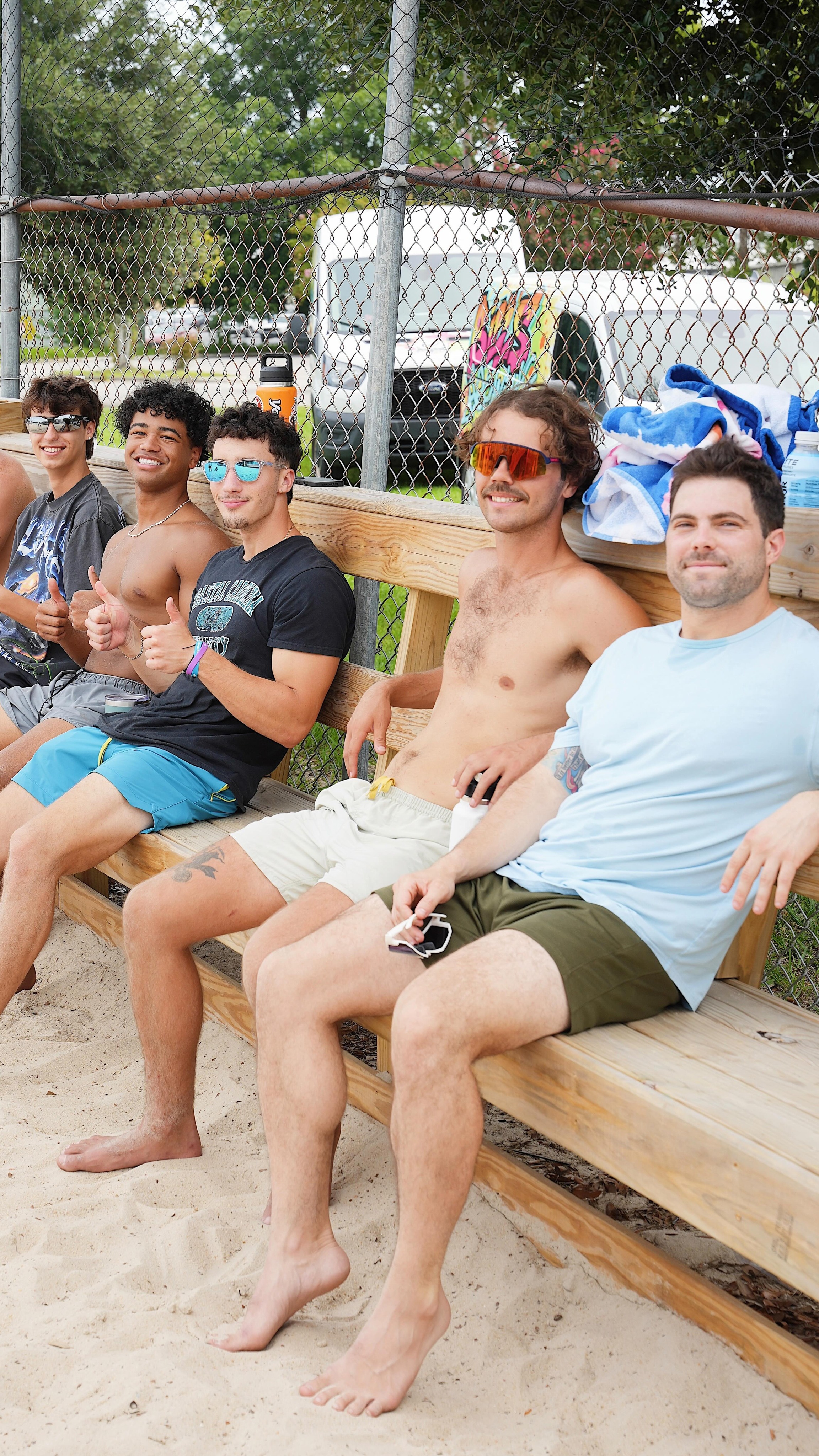 Tag Mike, Michelle, Matt, Megan, and McKenzie in the comments to let them know your favorite Bills beer! ⬇️
Draft or can, we’ll leave that up to you 😉
#SeeYouAtBills #WilmingtonBrewery #WilmingtonNC #BillsBrewingCo