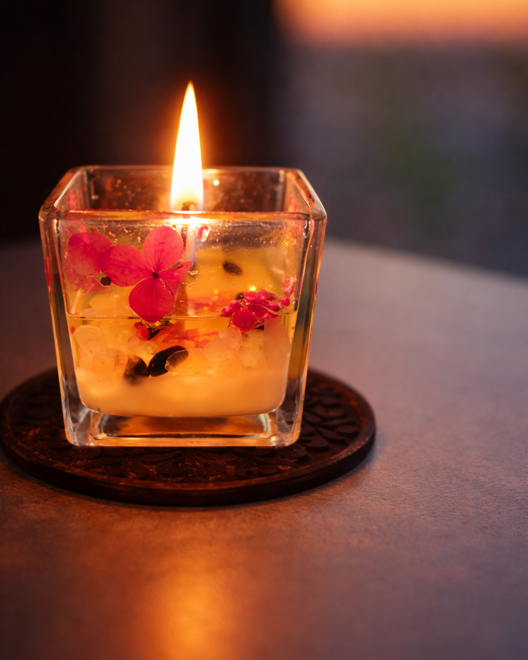 There’s something sacred about slowing down… lighting your candle… and allowing yourself to feel safe again 💗
This beauty is infused with delicate florals, loving energy, and intention to soothe the heart, calm the mind, and gently open you back up to love — starting with yourself 🕯️
Let this be your moment to release, reset, and reconnect.
🌸 Perfect for:
• Self-love rituals
• Emotional healing
• Peaceful evenings
• Calling in gentle, aligned love
💫 Affirmation:
“I am safe to love, to receive, and to be held in gentle, nurturing energy.”
🦋 Handmade with intention by Butterfly Dreams & Angel Tings
🌐 angeltings.com