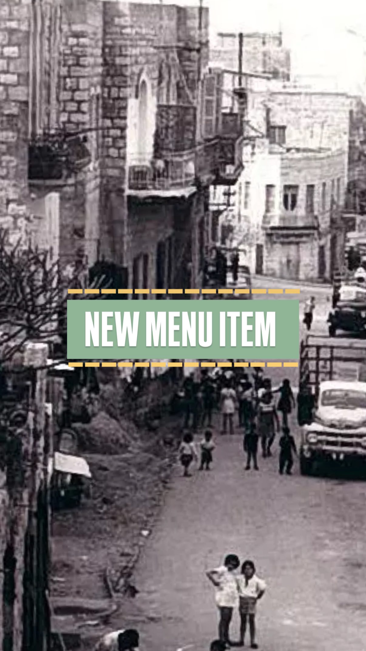 Pesach is just around the corner, so perhaps showing you our new schnitzel challah sandwich is a bit unfair of us but… alas, here it is 😎
#challah#schnitzel#london#goldersgreen#kosher