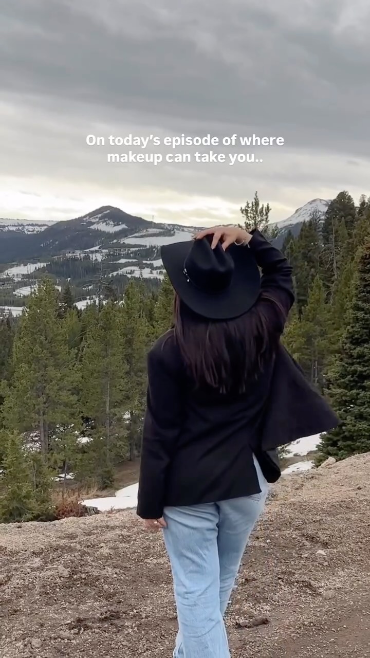 Adding Yellowstone to the list of place makeup has taken me 🏔️🐎
#destinationmakeupartist #bridalmakeupartist #yellowstone #yellowstoneclub