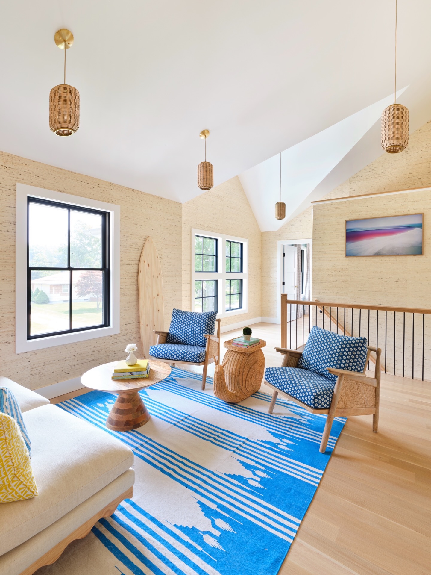 It feels so good to be back in the office after an amazing Round Top Spring Show! I’m starting the third home for this client next month and I can’t wait! Thank you to everyone who came out to say hi, shop (or have a rosé) with me. It was a blast!
📷 @studio.thanasis
.
.
.
.
.
#summerhouse #beachhouse #weekendhome #northfork #hamptonshome