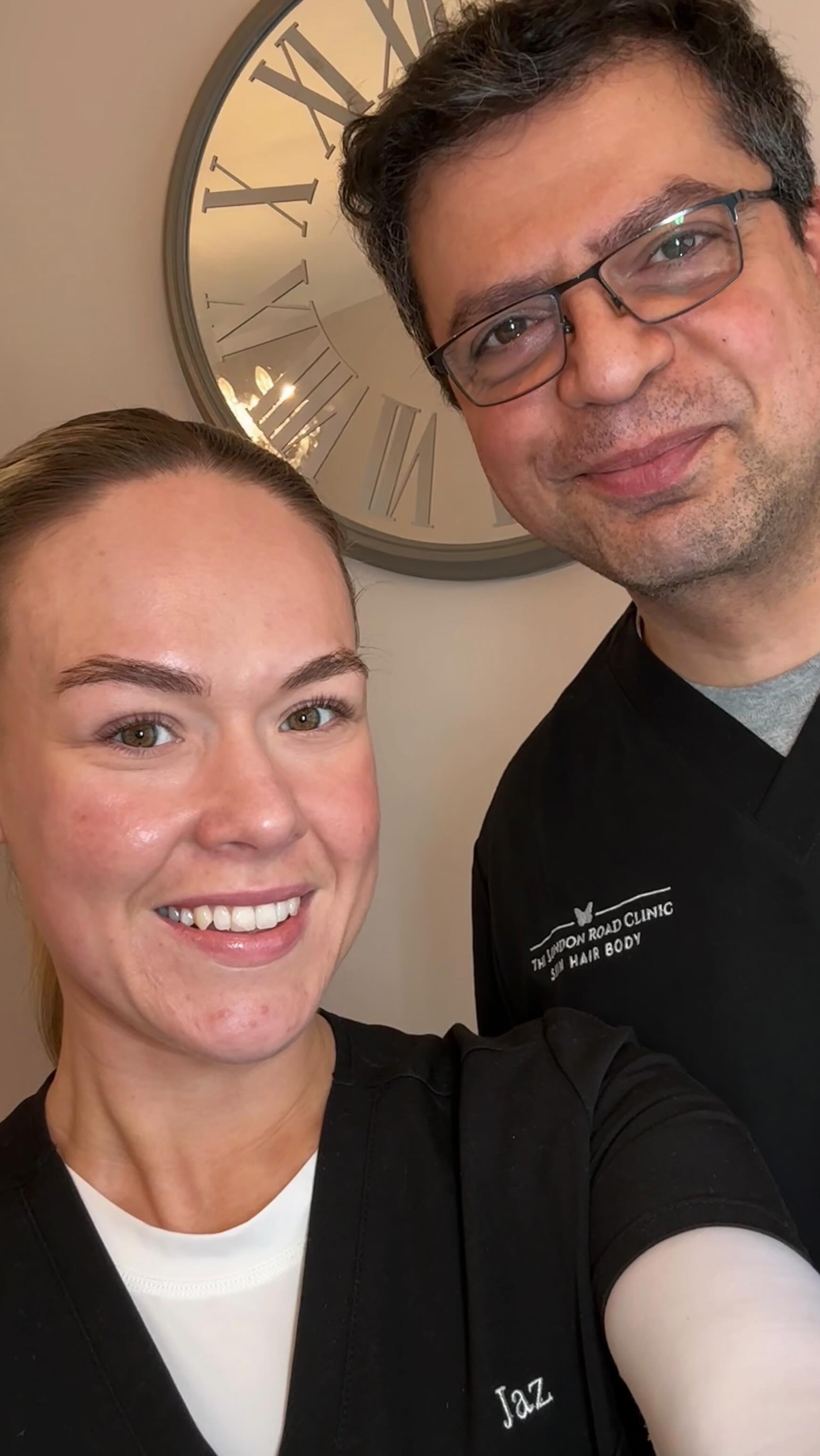 Teamwork makes the DREAM work 💫
The best results always come from consistency, medical grade skincare, combined professional treatments, knowledge and education 👩🏼⚕️👨🏻⚕️
Two experts, one goal.. 🤌🏼
📍London Road Clinic: 65 London Road, Newark NG24 1RZ
📞 01636 680767
📧 hello@londonroadclinic.com
🔗 Booking link in bio