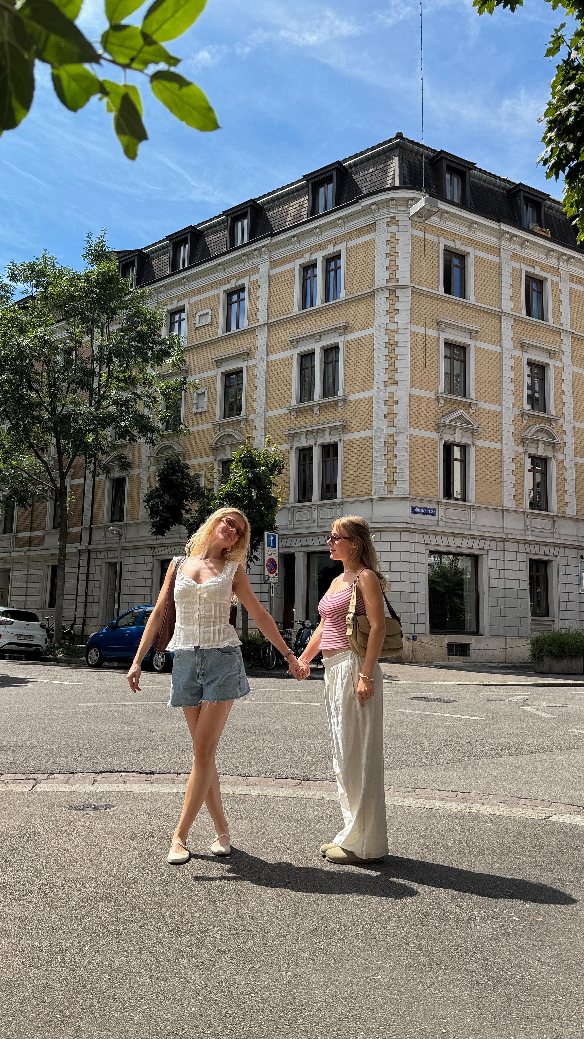 working together >>>>