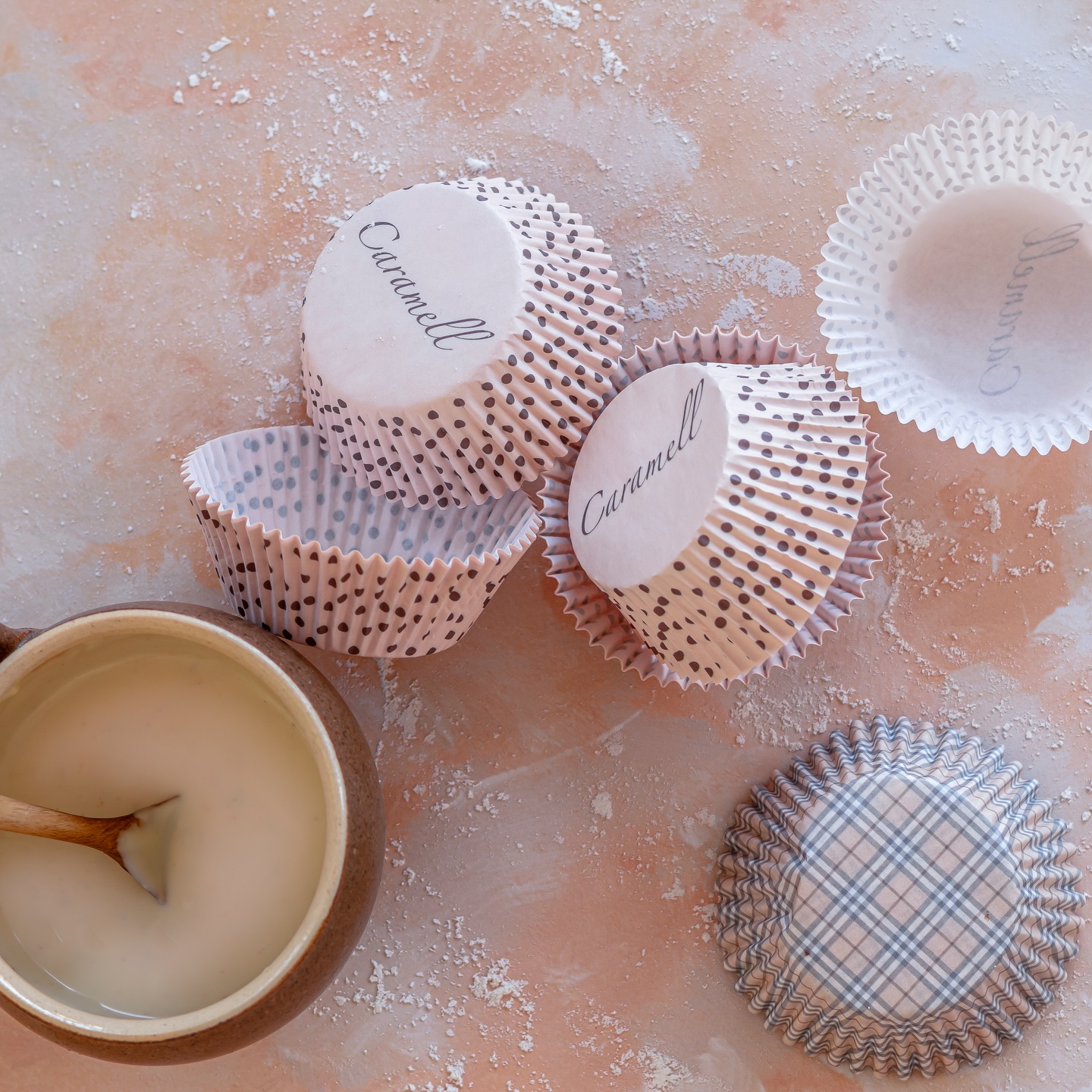 Cozy White Chocolate Spelt Muffins with Cardamom and Saffron 🧡Can be upgraded to cupcakes with a simple Mascarpone topping 🧁Comment RECIPE, and I will send it your way!Or copy and paste to your browser:https://open.substack.com/pub/healthycomfortfood/p/white-chocolate-spelt-muffins-withAnd don’t forget to subscribe to the free newsletter! 📰