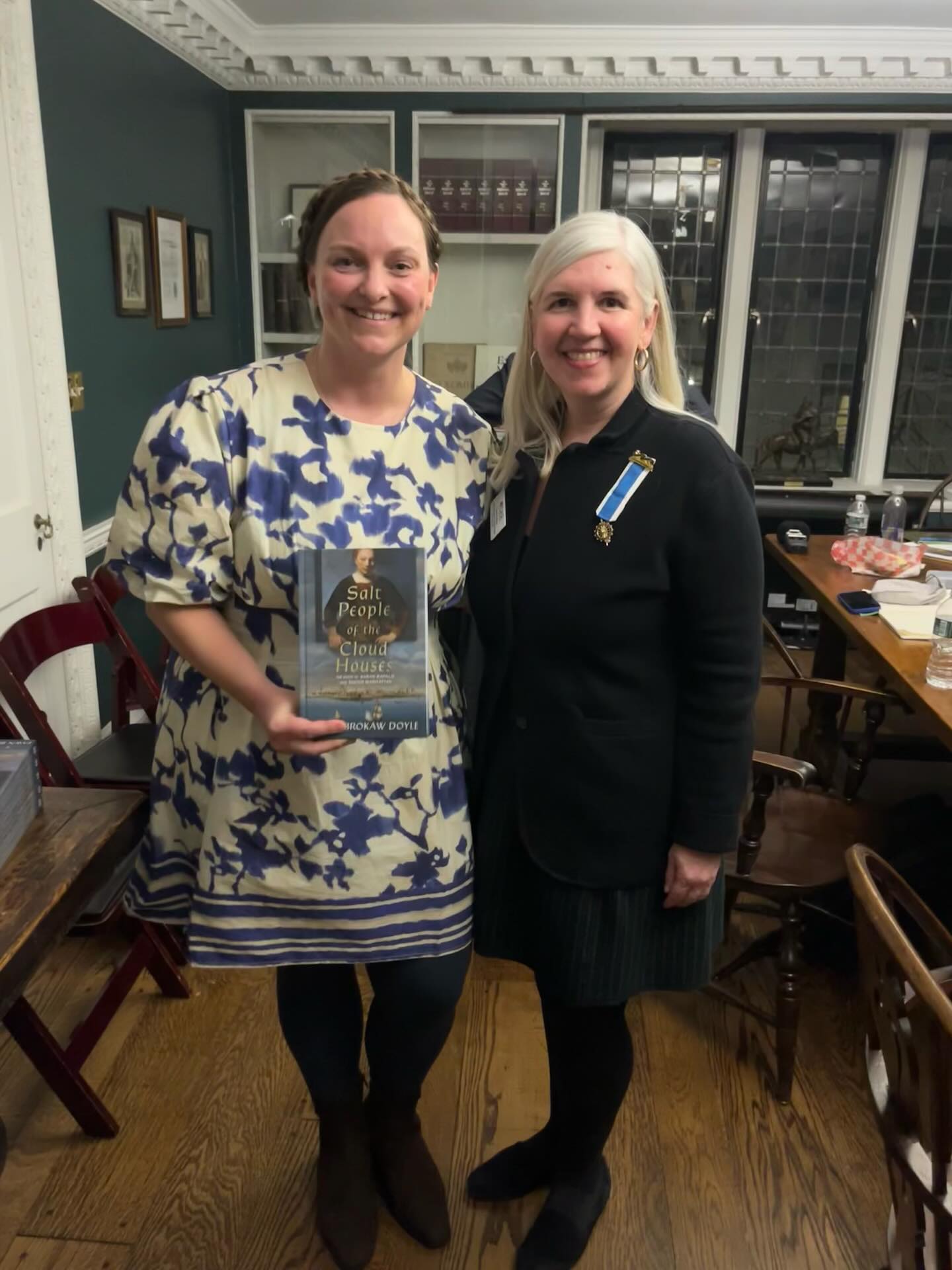 Last week, I had the privilege of giving an author talk hosted by the Mary Washington Colonial NSDAR chapter at the Explorers Club in Manhattan! I had so much fun sharing the research behind my book in such a cool historic space with such a lovely group of women! Thank you to @mwcc_dar for the opportunity!
I also had a chance to do an interview with audio journalist @elkevanhaecke. She’s working on a project about the history of Belgian migration to the U.S. Along with her journalism, Elke is also a city guide, offering tailor-made tours of New York. Stay tuned for more about her Belgian-American history podcast.
Writing Salt People of the Cloud Houses has opened up so many unexpected connections and conversations. It’s so much fun! My trips to New York always go by too fast, but I hope to visit again soon!