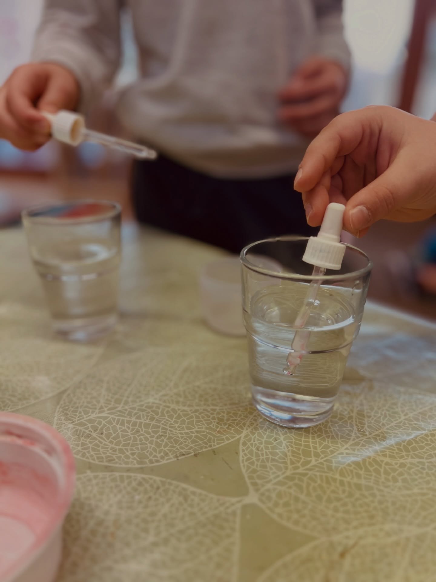 Kísérletek a víz világnapján 🚰💧🧊 #babolygó #óvoda #kísérlet #water #kindergarten
