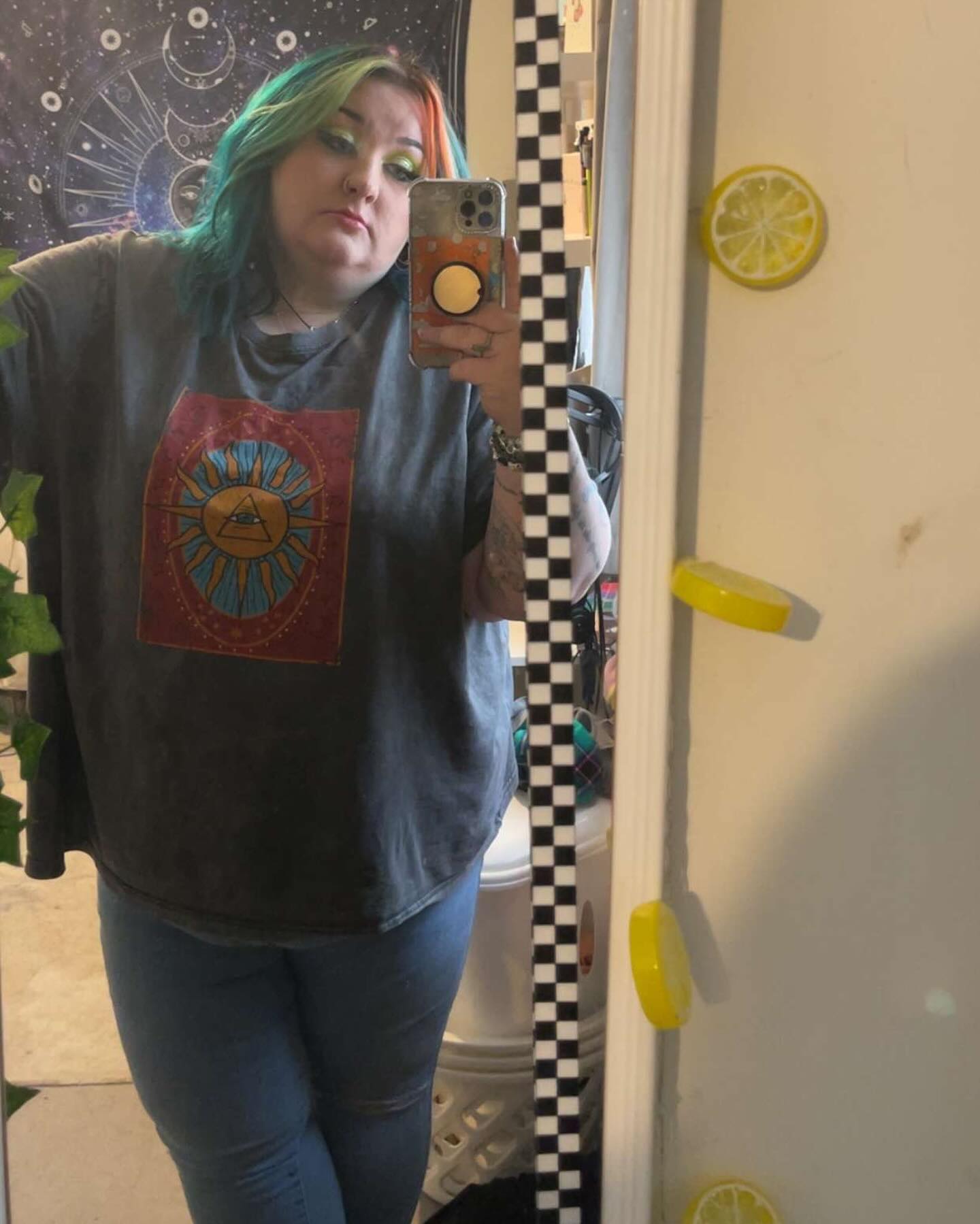 Okay, let’s not pretend these photos are over a month apart 😂 just dropping by to prove that I am occasionally a functional human, but also to give a little life update.
Some people know me for the person that I am, some people know me as the person behind LifeIsALemon, and some people know me for my mental health journey. So, I’ve been back to blogging regularly again, and I’ve put up quite a few posts the past few weeks, so go check them out if you haven’t already, cause you might find your new favourite band or new favourite song.
TW:// suc*dal thoughts, over*oseing.
-
-
Now let’s acknowledge why there’s a trigger warning above, and maybe explain why I might just not appear to be myself these days. Back in August 2023, I had a breakdown. I landed myself into the darkest, deepest rut me and my bpd brain have ever found ourselves in. I started losing people in my life, and that made me terrified that I was about to lose everyone. My paranoia started escalating and I did fall back into relapse. Whilst, I am not proud that I relapsed, recovery is not linear and I had done so well with recovery up until that breakdown. However, my bpd spiralled out of control, and is still out of control. Last week I landed myself in A&E, having fell into relapse the week prior. Today marks a week since I landed myself in majors, and it also marks 9 days sober. I’ve realised, if I want to stay sober, then I have to reach out for support. I have to reach out for help, I have to ask for support, and I have to put my all into therapy. I’m sorry for not being myself, but I’m trying to come back better and stronger than ever before.
-
-
-
#discoverunder5k #discoverunder10k #blogger #Nottingham #plussize #musicblogger #music #alt #poppunk #alternative #altgirl #bpd #bpdrecovery #bpdlife #metal #rock #emo #emogirl #bigandbeautiful #mentalhealth #altrock