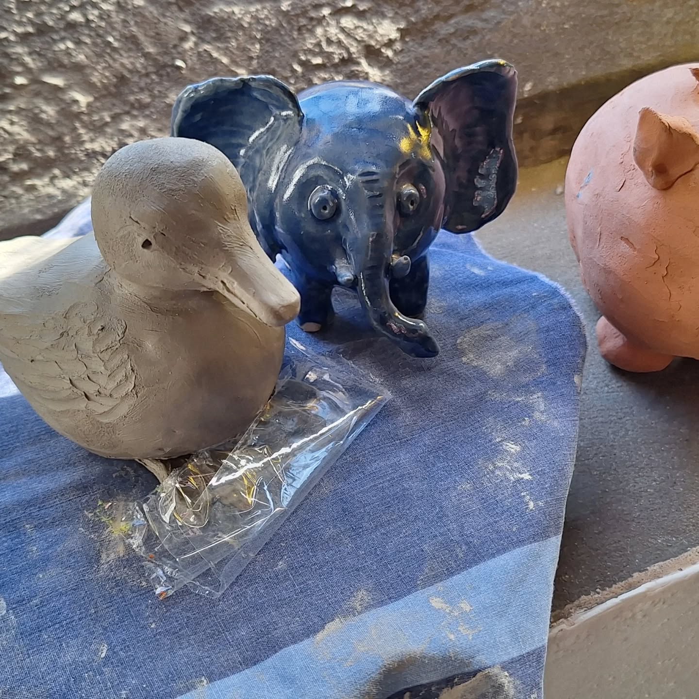 Pinch Pot Pets workshops Weds 8th or 15th April 2-4pm for children aged 10-16. Make your favourite pet (or animal, I don't have a pet elephant). We will then fire it for you to collect at a later date. Book via our website www.granthamarts.org. spaces limited so booking essential.