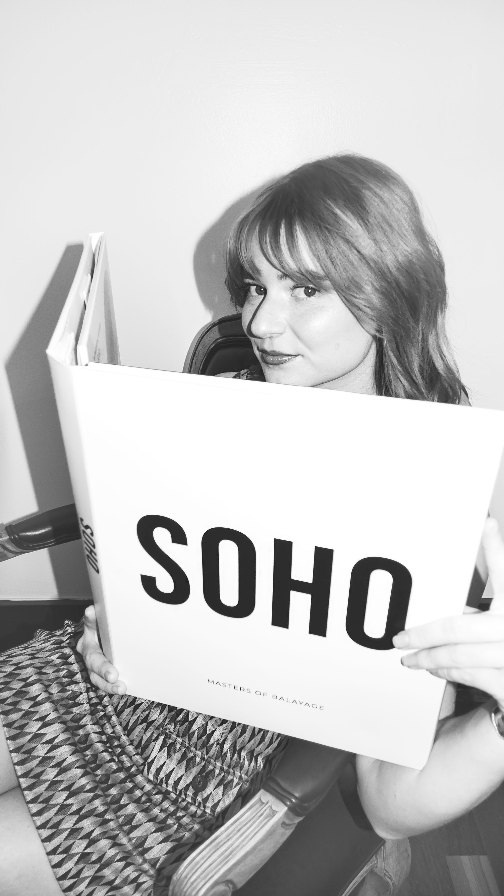 We are dedicated to always learning and sometimes trying something new. Don't worry clients, we like to try the new techniques out on ourselves first. 😜
Keeping up with our skills and bettering them are just a few ways we are striving to elevate your salon experience.
This fabulous transformation was done by @hairbender.liv
Education for technique provided by @mastersofbalayage