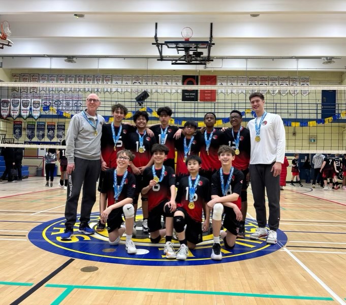 Huge congratulations to the 14U Sixers for winning GOLD today 🥇‼️ Incredible job from everyone🎉