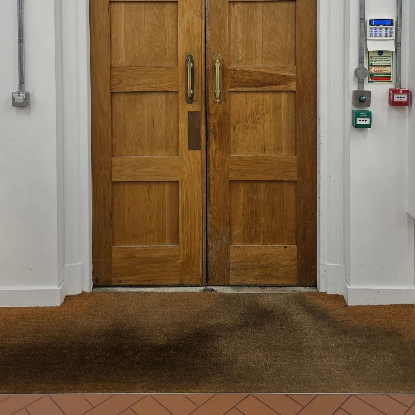 🚪 Entrance Mat Replacement – Central London
A simple change that makes a big first impression.
We recently completed an entrance mat replacement at one of our customer sites in Central London, transforming the look of the main entrance while improving safety and cleanliness for staff and visitors.
To ensure minimal disruption to daily operations, our team carried out the work on a Sunday, allowing the building to reopen on Monday with a fresh, professional entrance ready for the week ahead.
Before ➡️ After
A cleaner, safer, and more welcoming first impression — exactly what every workplace deserves.
At CleanOffice, we deliver flexible services around our customers’ schedules, including evenings and weekends, to keep businesses running smoothly.
www.cleanoffice.co.uk
📍 Central London
🧹 Facilities & Cleaning Services
🕒 Out-of-hours support available
#CleanOffice #FacilitiesManagement #OfficeCleaning #LondonBusiness #CommercialCleaning FirstImpressions EntranceMat SundayService CustomerFocused WorkplaceStandards