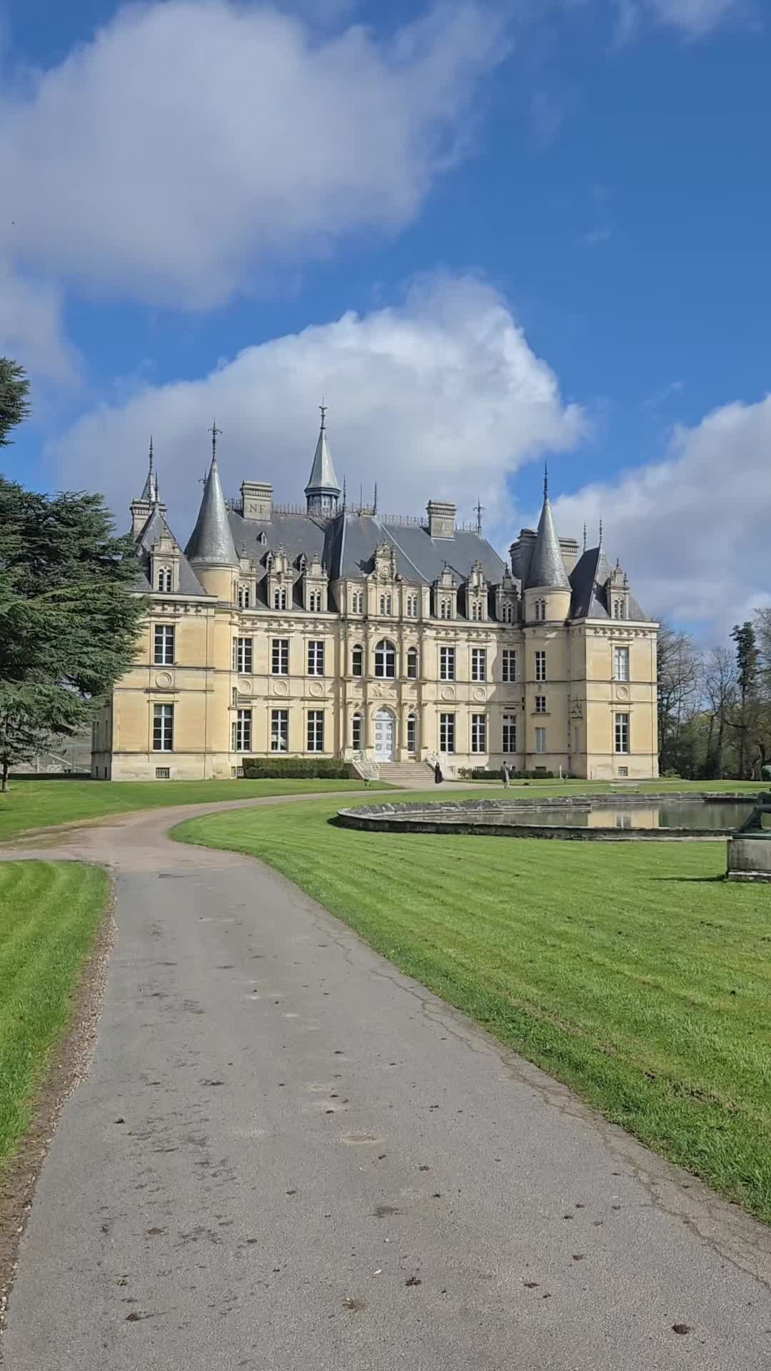 Hear ye, hear ye! 📜 The gates are opening and the corks are popping. Consider this your official summons to the Champagne Castle. 🥂✨
#champagne #champagnelover #luxurylifestyle #champagnelovers #champagnelife #champagneaddict #champagnesecret #champagnemoment #luxurystay #privatetours #privatechampagnetours #gastronomy #champagneluxurytrip