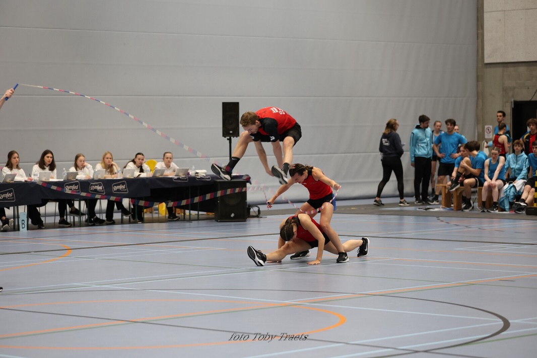 Een totaal van maar liefst 2️⃣4️⃣ EK selecties 🇳🇴 en 3️⃣0️⃣ BK selecties 🇧🇪 voor onze senioren 🥳
Senioren meisjes
🇳🇴🇧🇪 SR speed: Zoë, Mirte, Lise, Klara
🇳🇴🇧🇪 Dubbels: Lara, Julie
🇳🇴🇧🇪 DD speed relay: Mirte, Lara, Zoë, Julie
🇳🇴🇧🇪 SR2: Mirte, Fran
🇳🇴🇧🇪 SR4: Fleur, Jana, Lara, Mirte
🇧🇪 Dubbels: Zoë, Anke
🇧🇪 SR2: Lise, Liselore
🇧🇪 DD4: Lise, Zoë, Joska, Fleur
Senioren mixed
🇳🇴🇧🇪 SR speed relay: Julie, Lara, Jelle, Jelle
🇳🇴🇧🇪 Dubbels: Mirte, Jelle
🇳🇴🇧🇪 DD speed relay: Jens, Joyce, Jilka, Kasper + Jelle, Lise, Océanie, Elias
🇳🇴🇧🇪 DD speed sprint: Elias, Lise, Océanie
🇳🇴🇧🇪 SR4: Fran, Keanu, Elias, Océanie + Joska, Jens, Joyce, Jilka
🇳🇴🇧🇪 DD3: Elias, Nena, Joyce
🇳🇴🇧🇪 DD4: Jens, Jilka, Kasper, Joyce + Lara, Jelle, Fran, Océanie
🇧🇪 SR2: Océanie, Jelle
🇧🇪 SR4: Lise, Zoë, Janne, Flor
🇧🇪 DD3: Lara, Zoë, Jelle
Senioren jongens
🇳🇴🇧🇪 SR speed relay: Kobe, Elias, Keanu, Dario
🇳🇴🇧🇪 Dubbels: Keanu, Jelle + Kobe, Elias
🇳🇴🇧🇪 DD speed relay: Jelle, Kobe, Flor, Keanu
🇳🇴🇧🇪 DD speed sprint: Flor, Keanu, Kobe
🇳🇴🇧🇪 SR2: Kobe, Jelle
🇳🇴🇧🇪 SR4: Jelle, Jelle, Dario, Kobe
🇳🇴🇧🇪 DD3: Keanu, Flor, Jelle
🇳🇴🇧🇪 DD4: Flor, Kobe, Elias, Keanu
#jumprope #ropeskipping #cosropeskippers