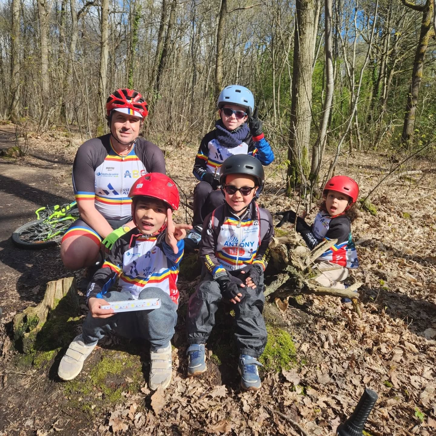 #ABCedv 🟦🟨🟥
Les sorties dominicales pour l'Ecole de Vélo.