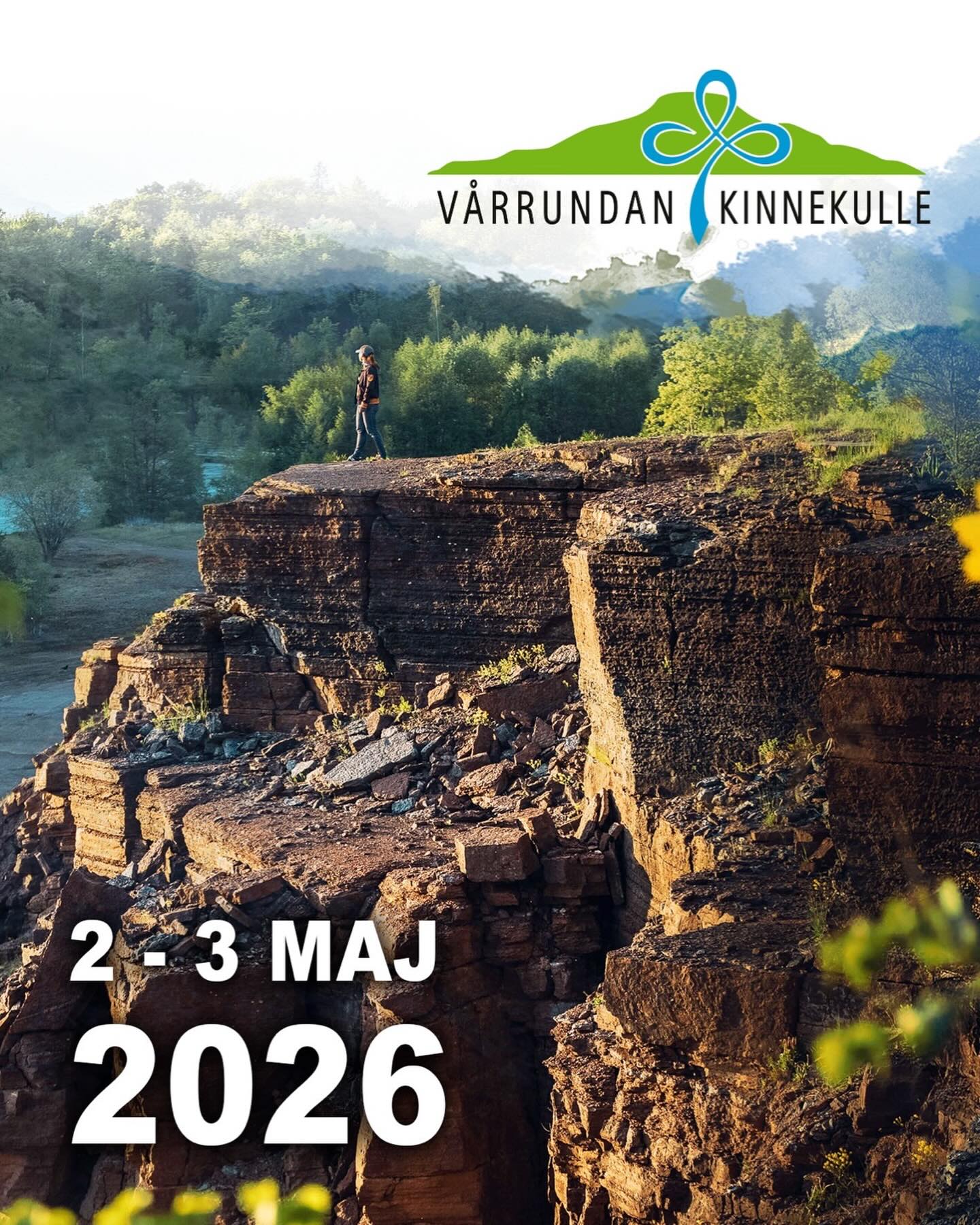 Vårrundan Kinnekulle 2-3 maj 2026!
Vill du uppleva Kinnekulle när det är som allra vackrast – i full vårskrud med blommande natur, konst, musik och riktigt god fika och mat? 😍😍😍
Då får du inte missa Vårrundan Kinnekulle den första helgen i maj!
Ta med vänner eller familj och njut av en helg fylld av kultur, smakupplevelser och vårkänslor på topp! 💐☀️🎨🎶🍰