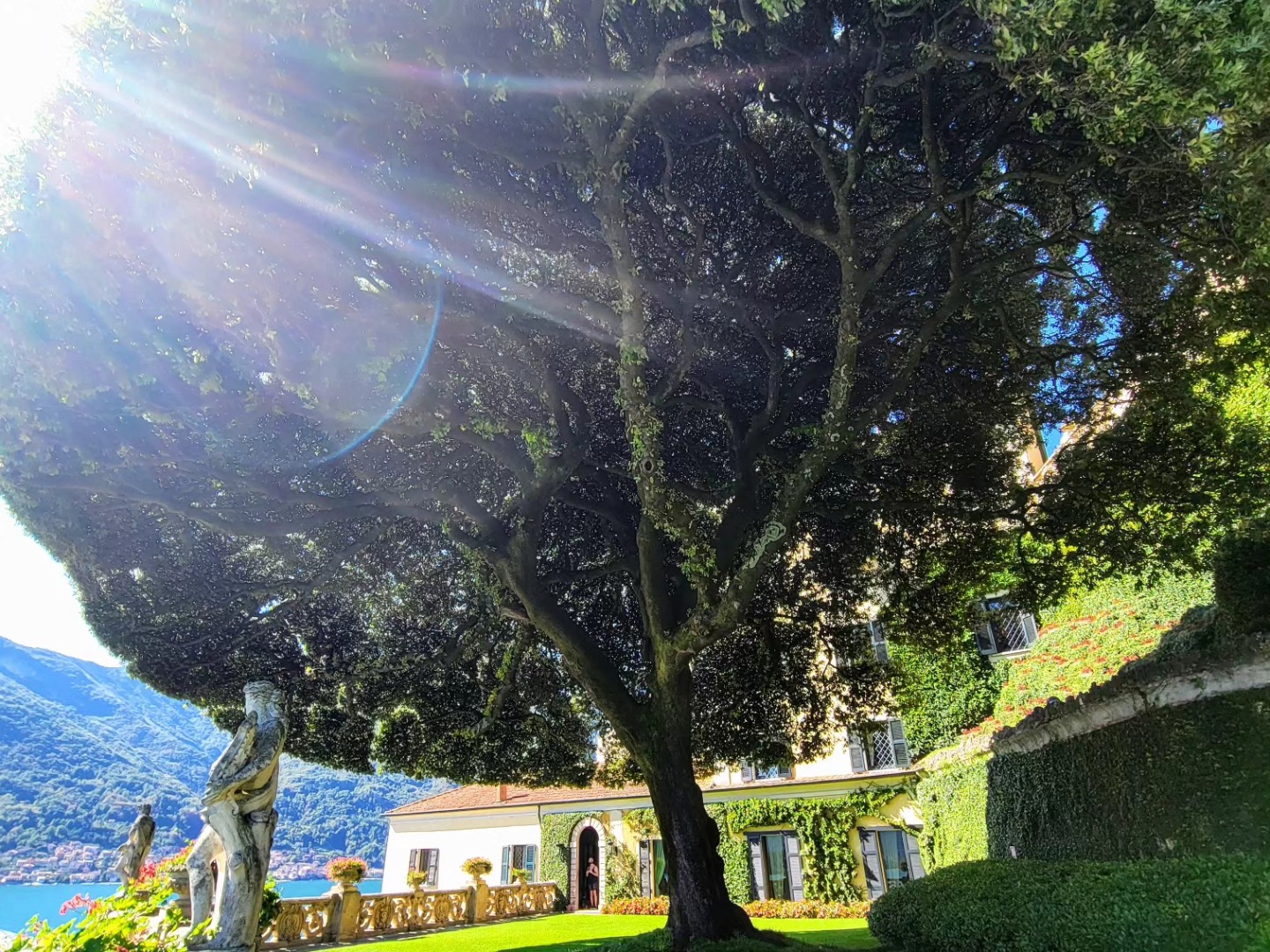 Beautiful hiking? โ
Amazing food? โ
Tons of history? โ
Check out our latest itinerary for an epic 10 day adventure through Switzerland and Italy! From the beautiful Alps to the waters of Lake Como, this itinerary has something for everyone. Link in bio ๐
.
.
.
.
.
#travel #twogirlsgetaway#travelblogger #travelphotography#travelholic #gltlove #glt #dametraveler #girlswhotravel #sheisnotlost #travelgirl #travelfeature #switzerland #italy #lakecomo #alps #iamtb #wearetravelgirls #wonderful_places #huntgram