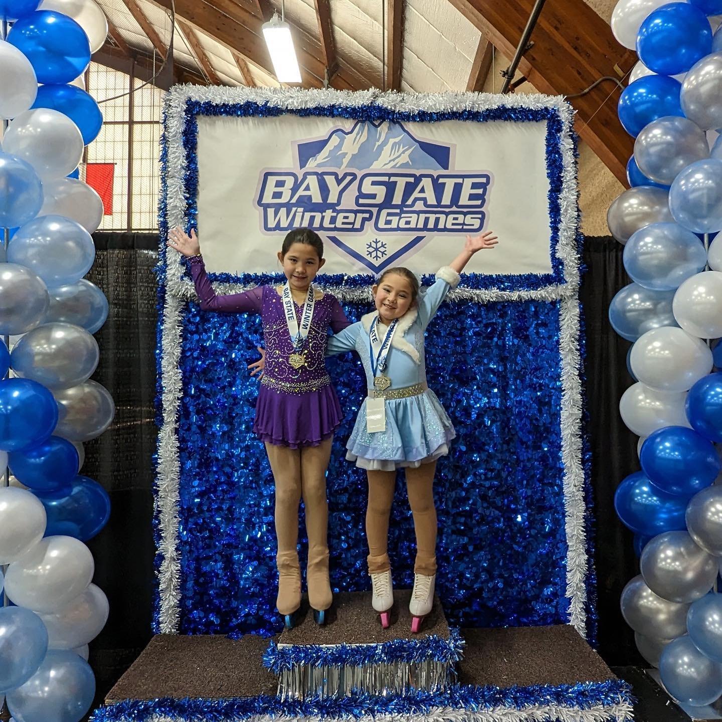 Our skaters Kat & Minty had an amazing first @baystategames competition, bringing home four gold medals!! 🤩
We are so proud of you ladies 💙
#NESC #NESCfamily #norfolkma #norfolkarena #figureskating #iceskating #USFS