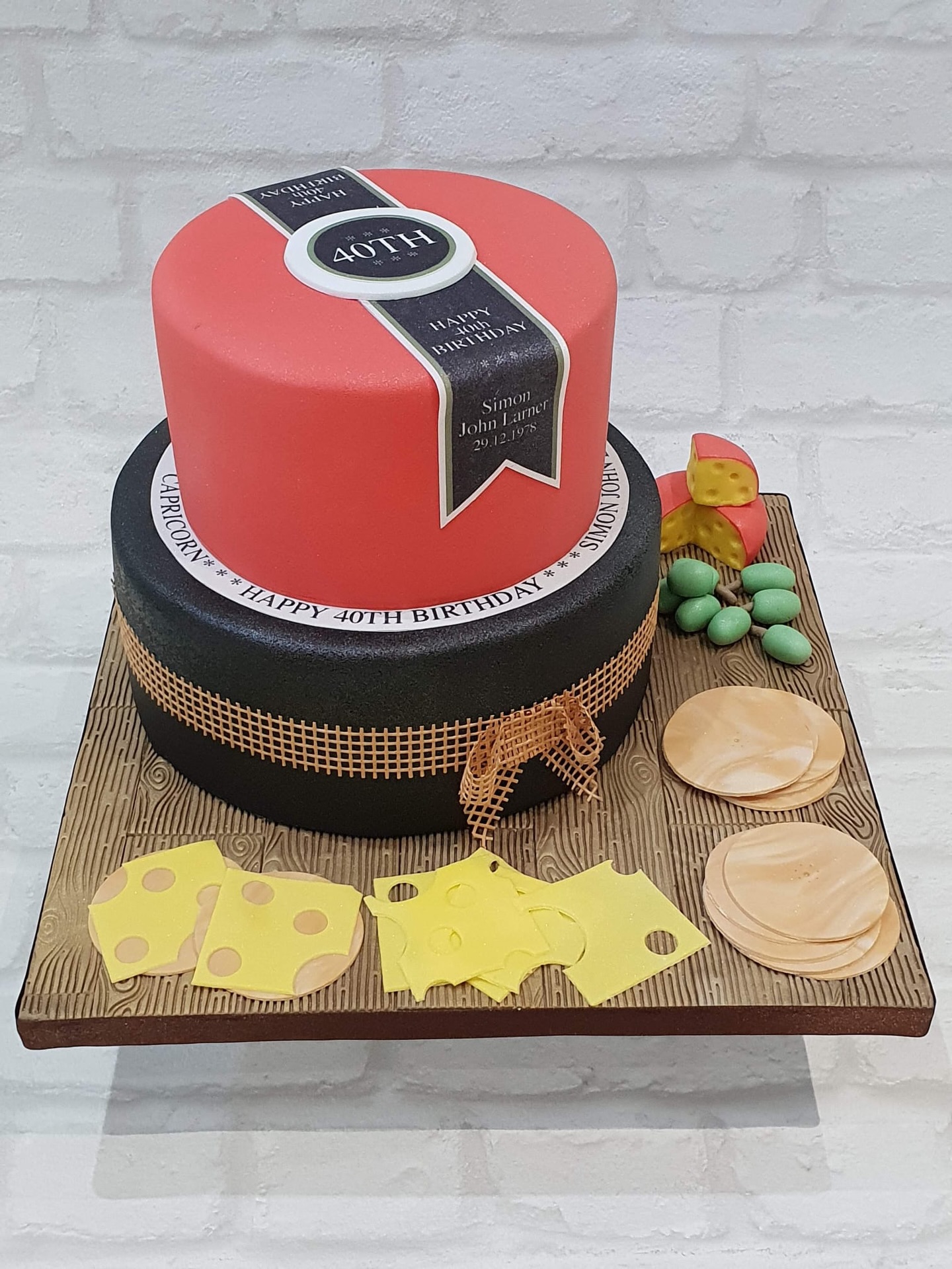 Turning 40 never looked so gouda 🧀✨
A bold, modern celebration cake inspired by a love of all things cheese & charcuterie — from the rich tones to the intricate edible details. Finished with a personalised edible wrap for that extra touch of luxury and meaning.
Milestone birthdays deserve something completely unforgettable… and a little bit deliciously different 😉
#birthdaycake #LuxuryCakeDesign #CheeseLovers #CelebrationCake #northwalescakes