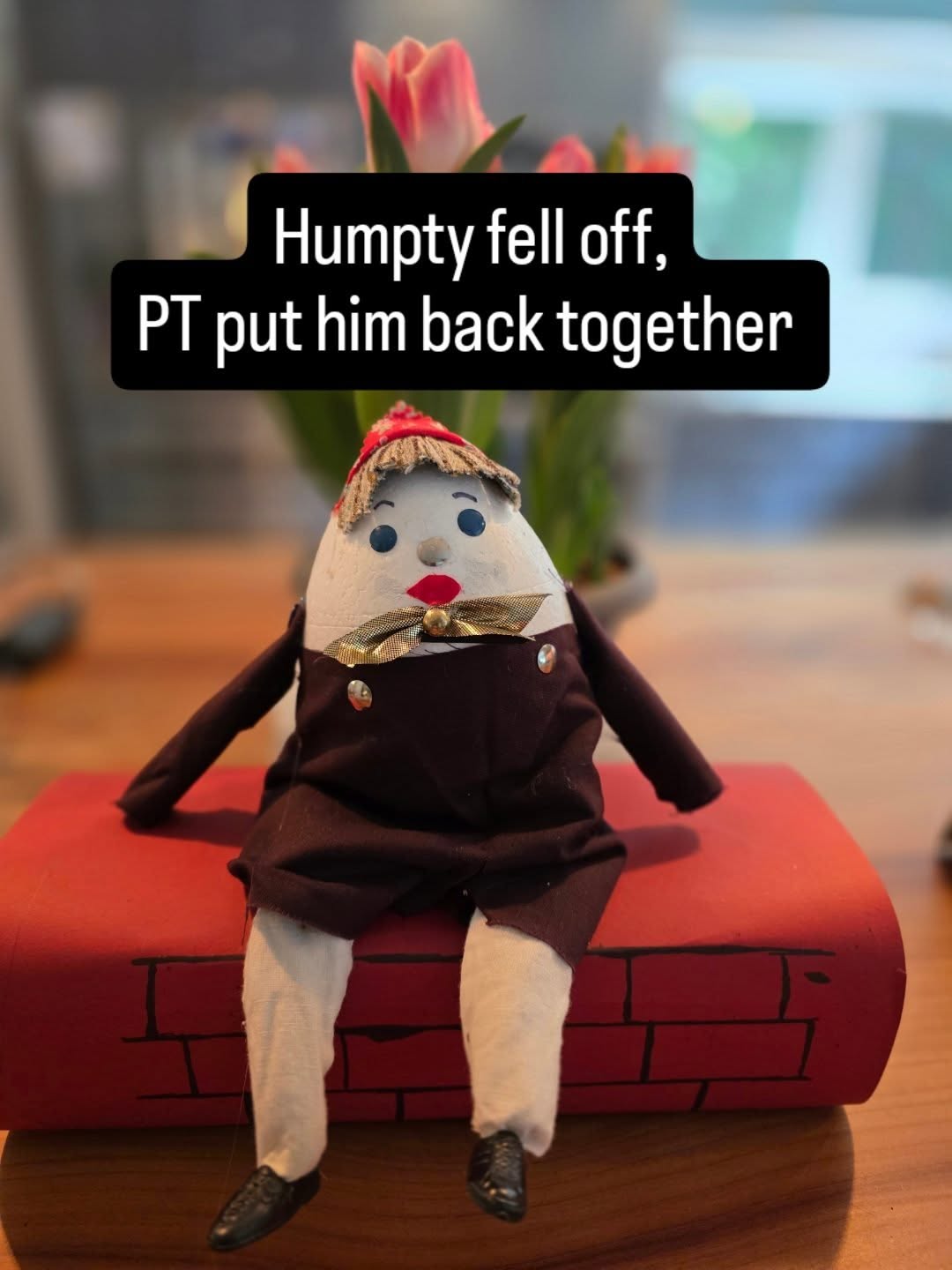 Little artful Sunday for a senior center foam egg competitor. #physicaltherapylife #bainbridgeislandlife #eastereggs