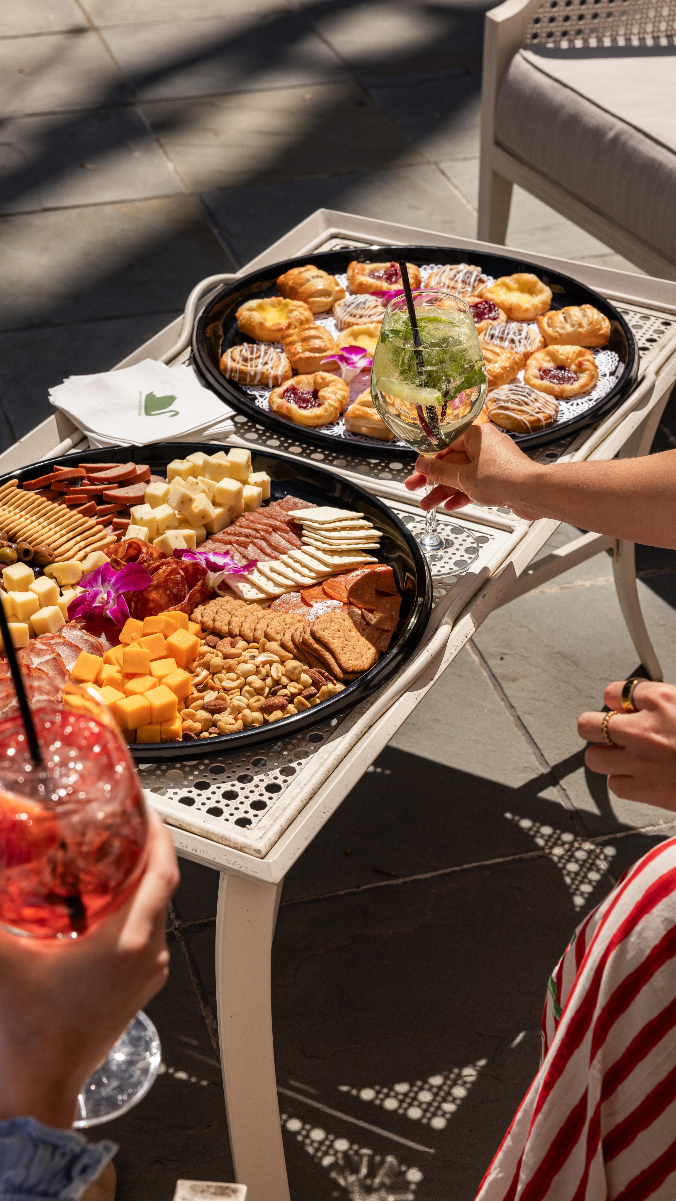 Turn every summer event into an occasion to remember. Swan Coach House catering trays bring elegance and ease to entertaining, with flavors and presentation designed to impress.
Learn more in the link in our bio.