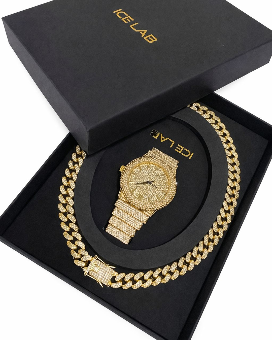 Fresh drop: Luxury Gold ICE LAB watch + Cuban link chain set — iced-out stones and bold gold vibes. Comes in a premium gift box. Link in Bio ✨