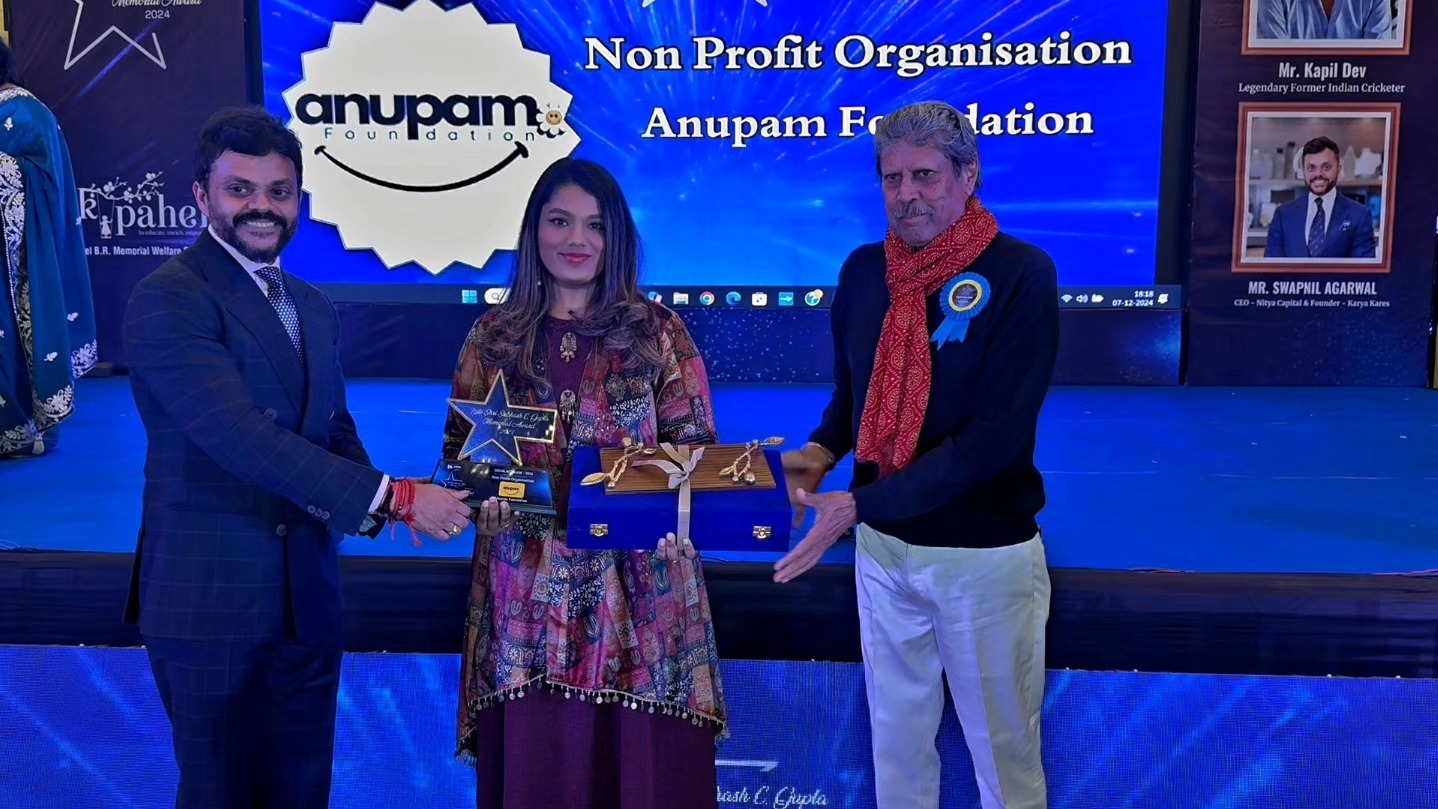 ✨️Some moments stay with you forever, and today was one of them.The Anupam Foundation was awarded Best Non Profit, presented by the legendary cricketer and philanthropist, and India's pride @therealkapildev ✨️
To receive this recognition as the overall youngest awardee is extremely humbling,but what's even more encouraging is that with an entirely youth led team I get to continue reaching youth that are most vulnerable and can continue voicing their dreams at the global level and most importantly continue the legacy of my father Mr. Anupam Sinha, who, I am sure is looking down at us from heaven 🪽
💡In addition to the award I got some unmissable gems from Mr. Kapil Dev that you all need to know especially whenever life feels a bit too much (yk these are good when it comes from a world champion and ace sportsperson)
✨Focus on the positives—life will always have challenges, but your mindset shapes your journey.
✨Never stop learning—education isn’t confined to classrooms; growth and learning happens everywhere.
✨Follow your passions—chase what sets your soul on fire, not just fleeting rewards.
✨Pivot and adapt—in times of difficulty, learn to reinvent yourself and find strength in change.
✨Love yourself first—self-worth is the foundation for everything else.
✨Find a purpose bigger than yourself—a mission that gives you a reason to wake up every day.
✨Learn from everyone—every person has something to teach if you’re willing to listen.
This recognition is a reminder for all of us @anupamfoundation to keep pushing boundaries and striving for tanigble impact🤍
#Leadership #PurposeDriven #socialimpact #womeninspiringwomen