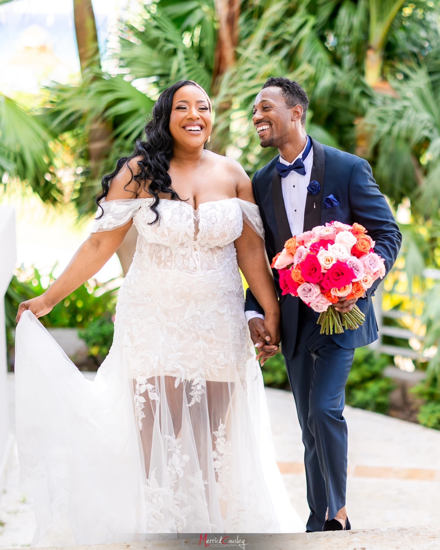 Swipe to the magic that helped to elevate this couple's experience!
Makeup @suethemakeupgirl
Hair @endorseurbeauty
Planning/Decor @luxeventdesignja
#glamourous #destination #wedding
