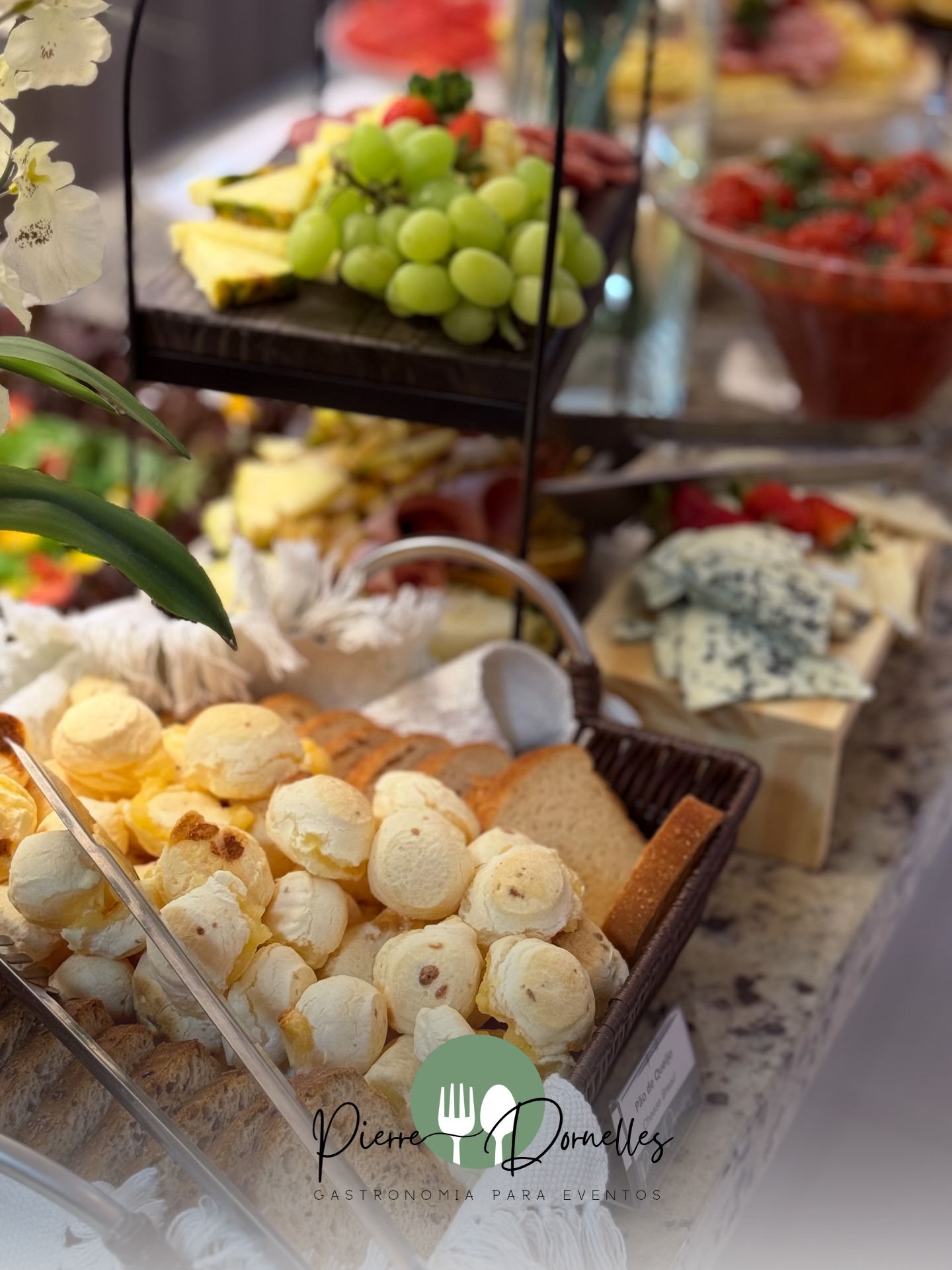 Cada detalhe é puro sabor!
Sabor, carinho e uma apresentação impecável.
Nossa Ilha Gastronômica é a escolha que valoriza o seu evento!✨
Vivencie essa experiência!
📞 (41) 99877-4105 | WhatsApp
🌐 www.pierredornelles.com.br
.
.
.
.
.
.
.
.
.
.
.
.
.
#gastronomiaparaeventos #eventosemcuritiba #buffetparacasamento #buffetparaeventos #chefemcuritiba