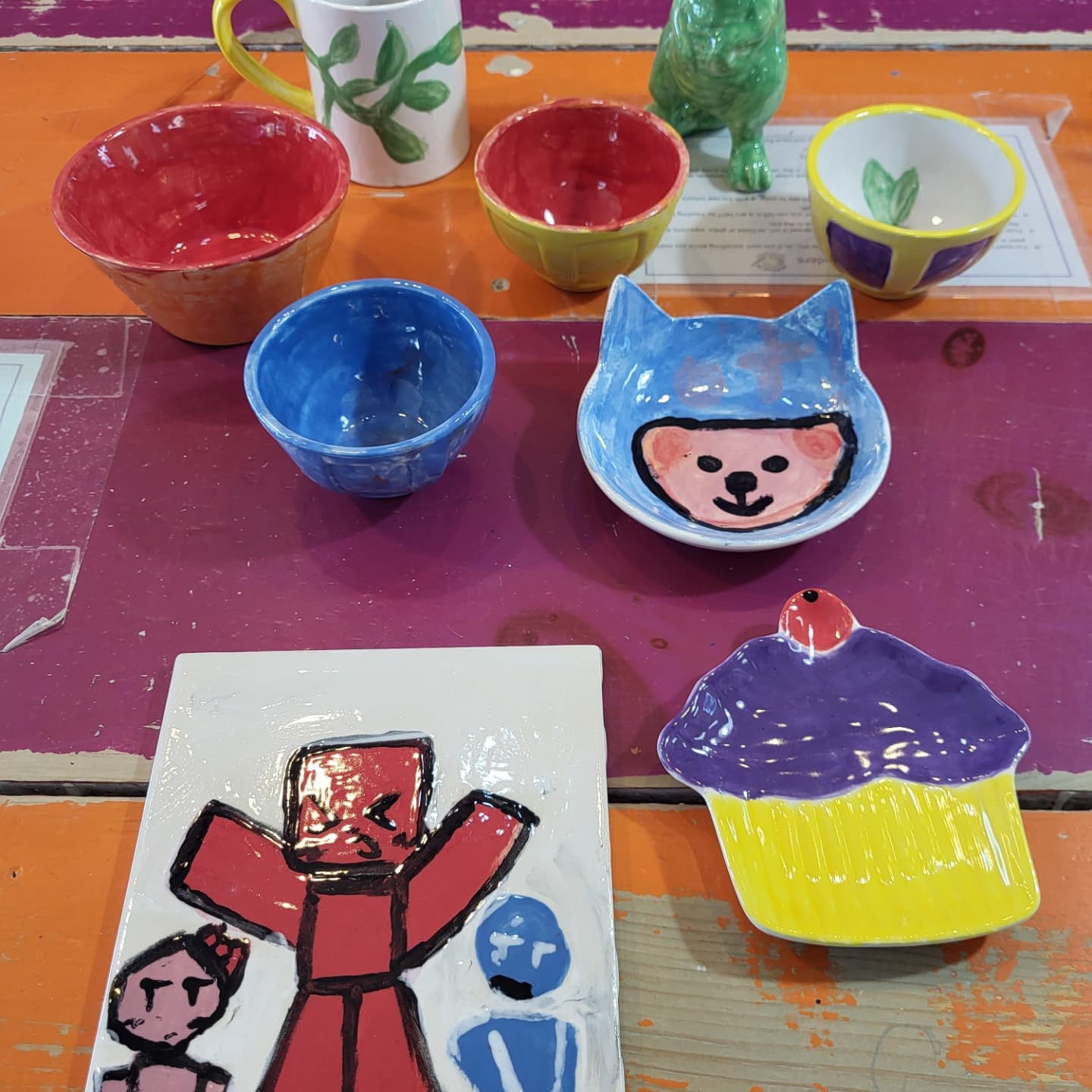 A little sweet Sunday surprise, a look at what you've been up to!
Call to book a table to start your creative adventure with us 🎨
#allfireduppaintableceramics #paintyourownpottery #torontowest #torontomoms #thingstodotoronto #etobicoke #etobicokesouth #etobicokemoms #etobicokecentre #bloorwestvillage #summerfun