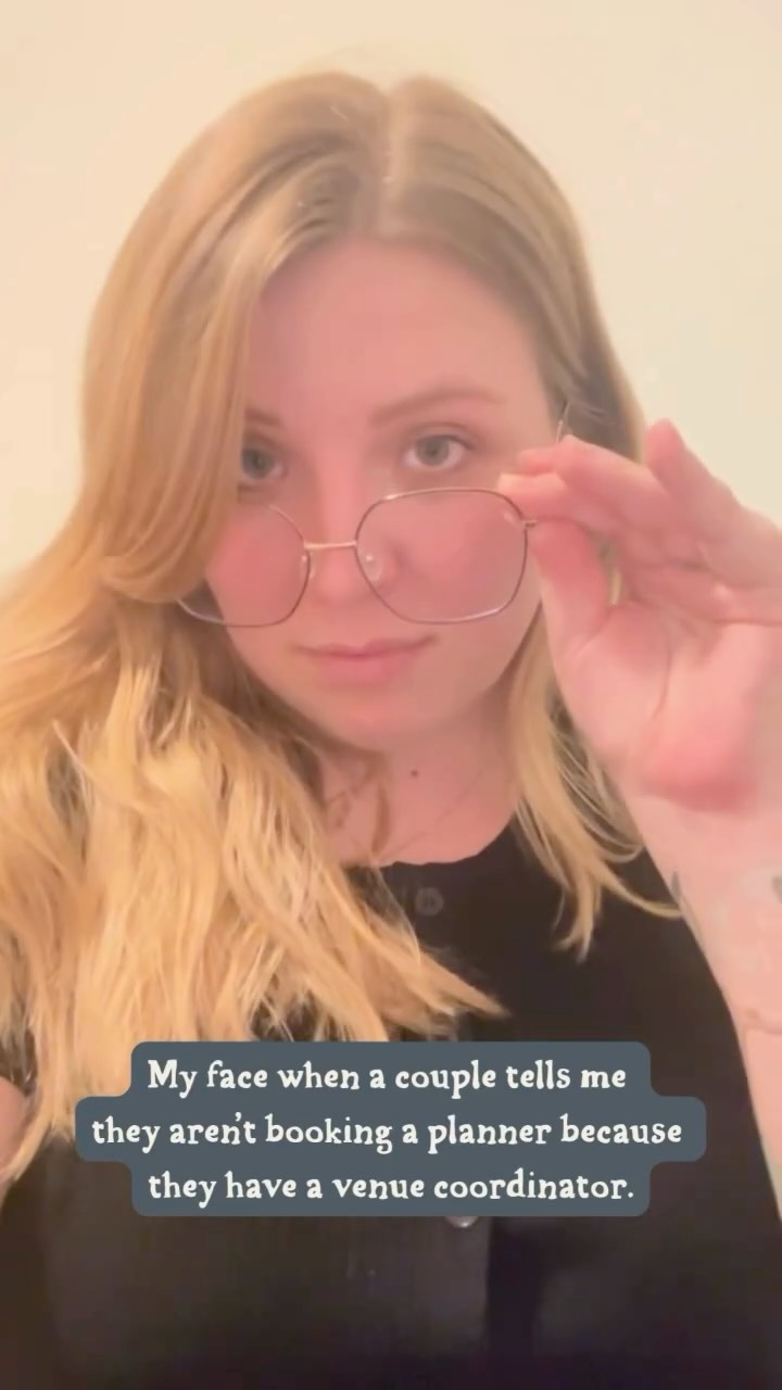 Venue coordinators do a lot, they just arenāt there to plan your wedding.
Thatās where we come in šš¼āāļø