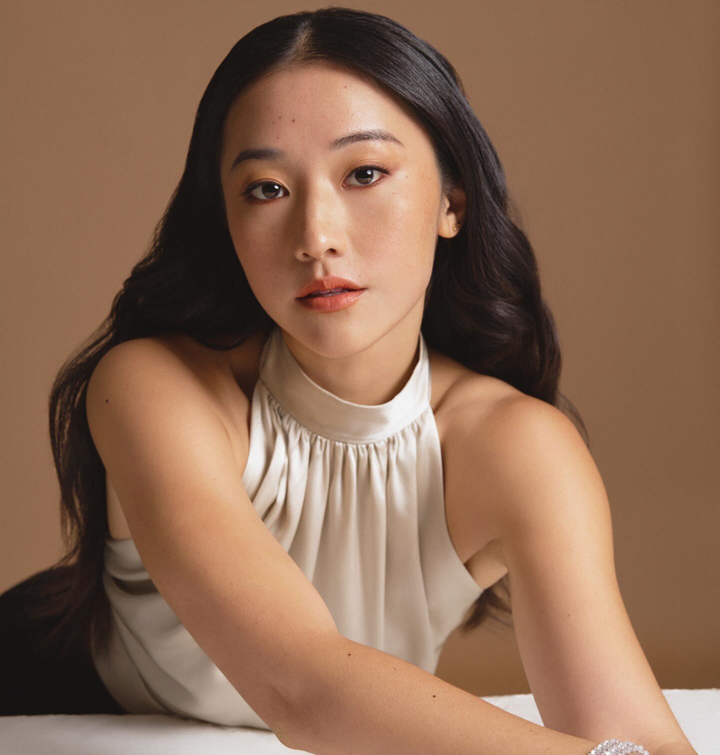 The beautiful and talented @yuyukitt Photographer @pauljsunga Makeup by ME 💄. Hair by @hairbyannakay Shot for @tatlerhongkong @clubmonaco @sacaiofficial @lxkfinejewelry #actress #photography #beauty #makeupartishongkong #ilovemyjob💋