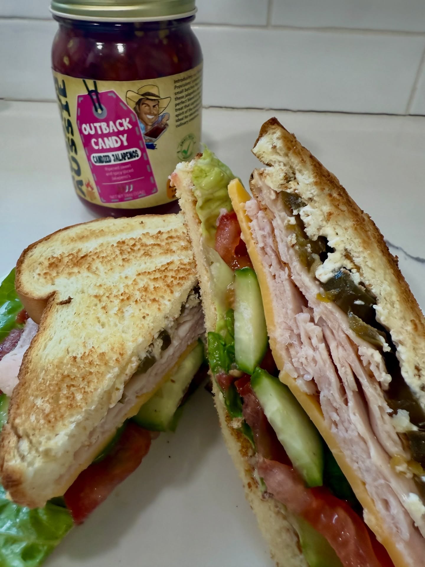 That’s not just a sandwich… that’s a full-on flavor stack. 😋😂
Smoked turkey, crisp veg, and a hit of our Outback Candy candied jalapeños bringing that sweet heat.
Crunchy, juicy, and just the right kick—this is how you build a proper bite.
What are you stacking in yours? Cheers mate!
#AussomMoments #TeamAussom #AussomEats #BBQlife #OutbackCandy