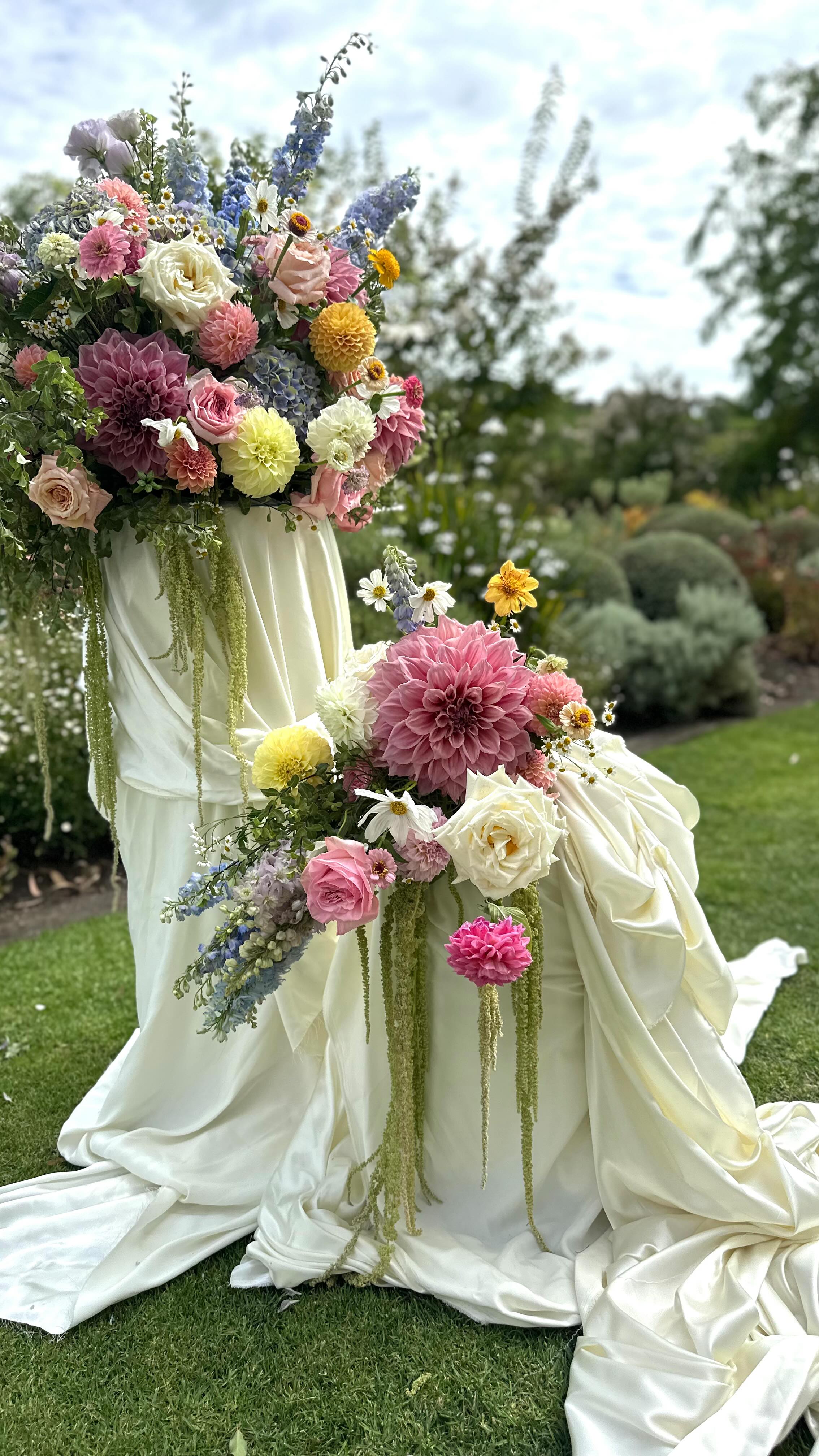 Less is best… unless we’re talking about flowers 😂